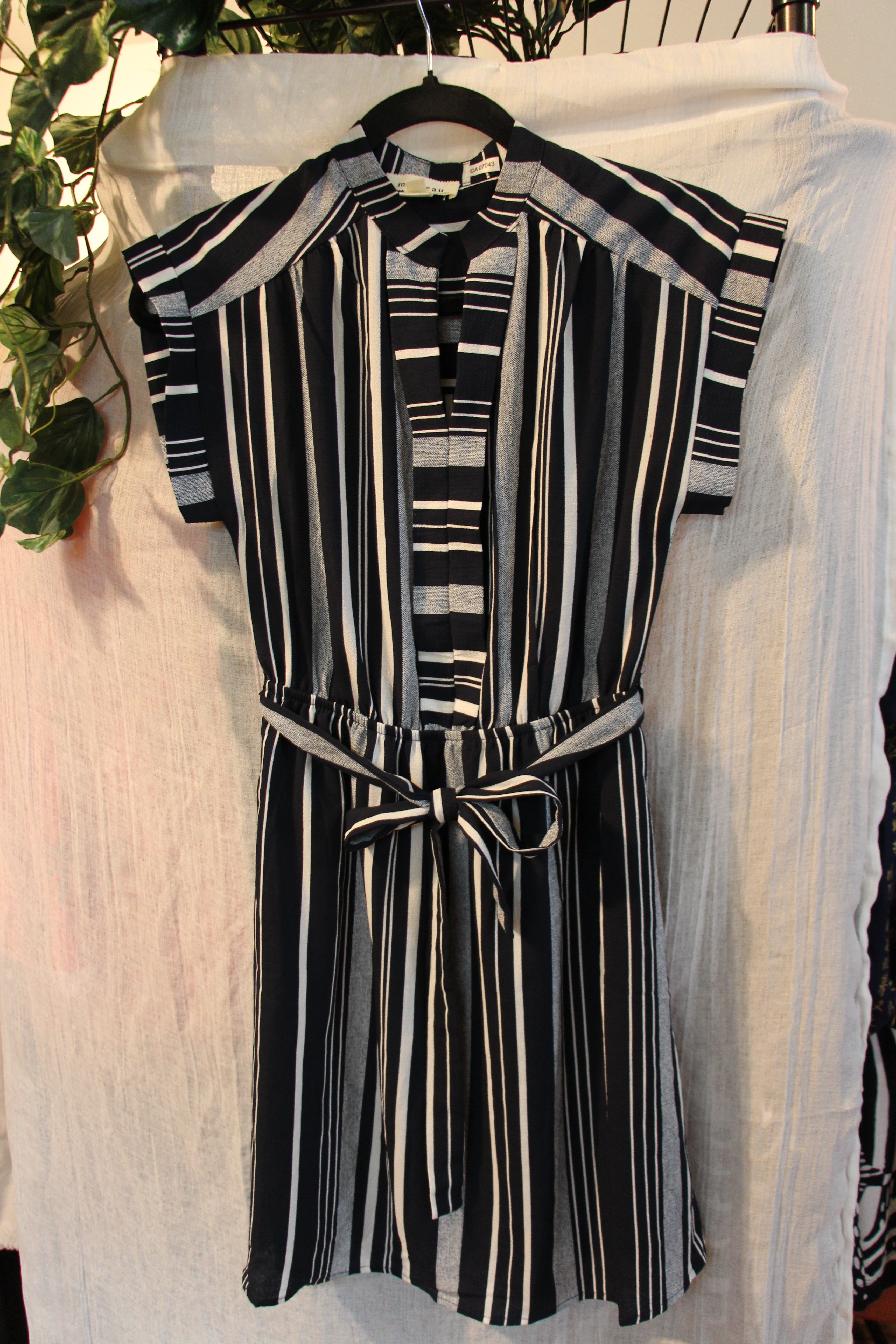 Size S Monteau Los Angeles Black and White Striped Short Sleeve Dress