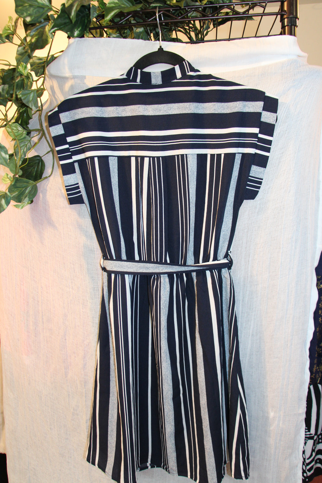 Size S Monteau Los Angeles Black and White Striped Short Sleeve Dress