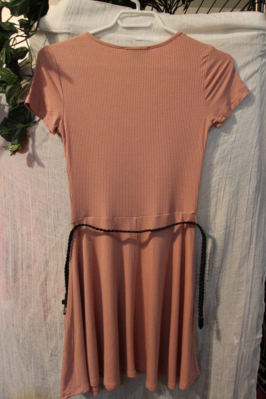 Size S Forever 21 Light Pink Ribbed Belted Short Sleeve Dress