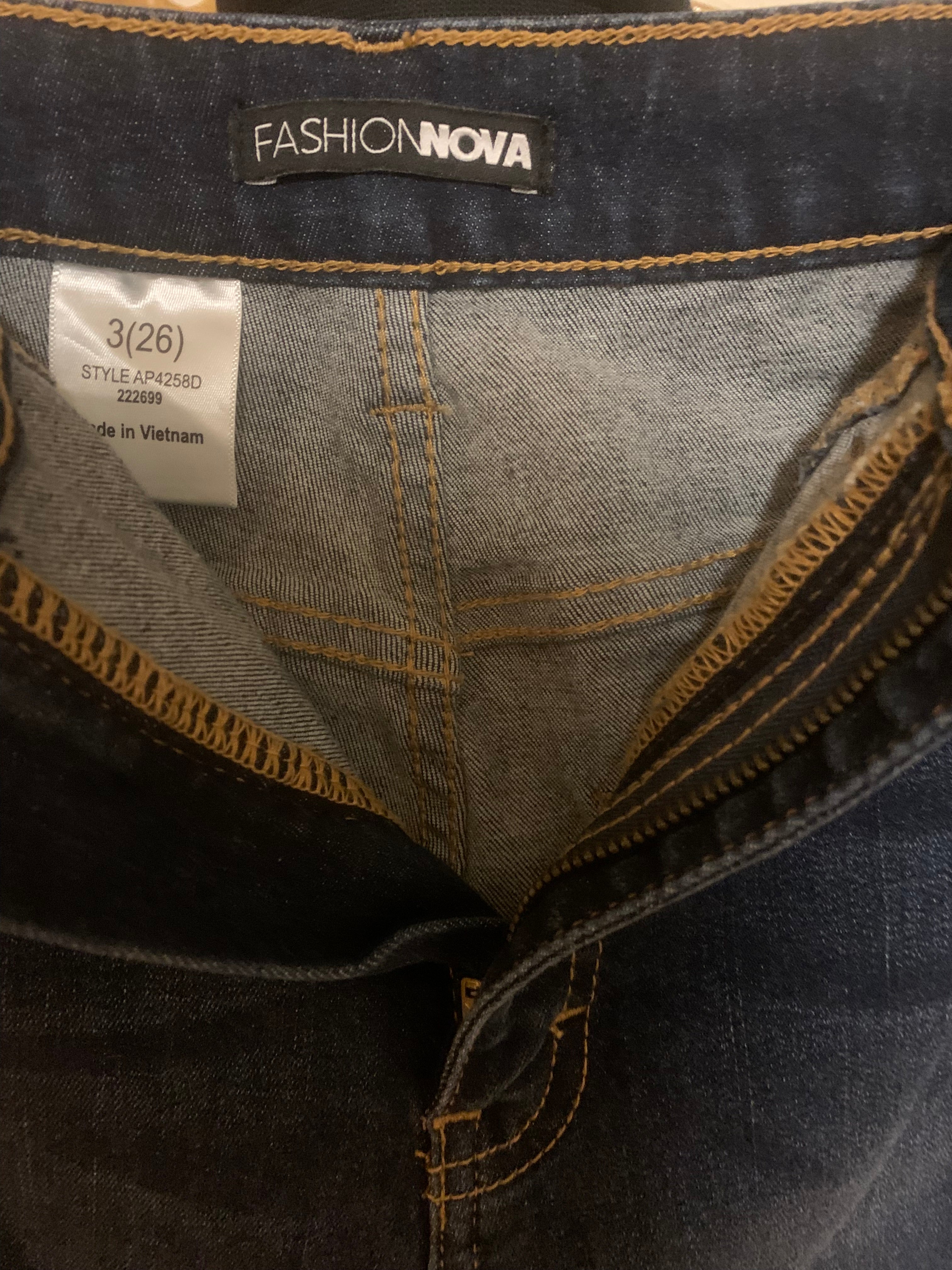 FASHIONNOVA JEANS - Consigned with VARDO Vintage & Valuables vvvardo.ca