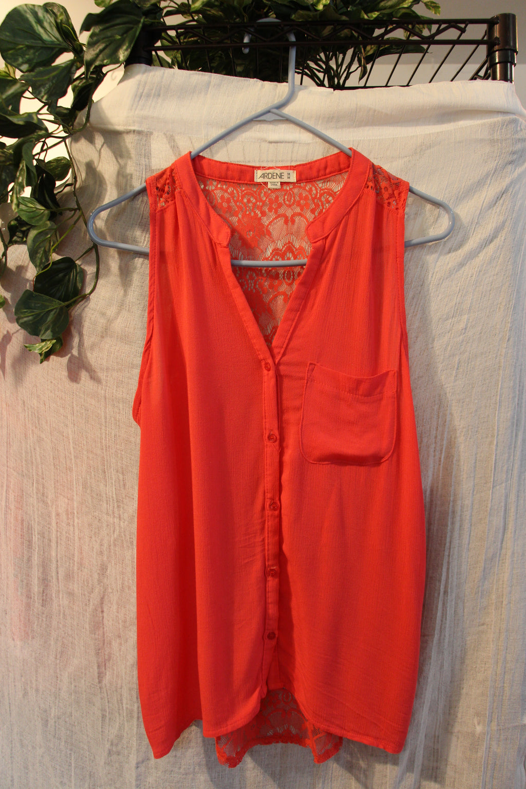Size M Ardene Coral Button Up Sleeveless Blouse With Lace Back 