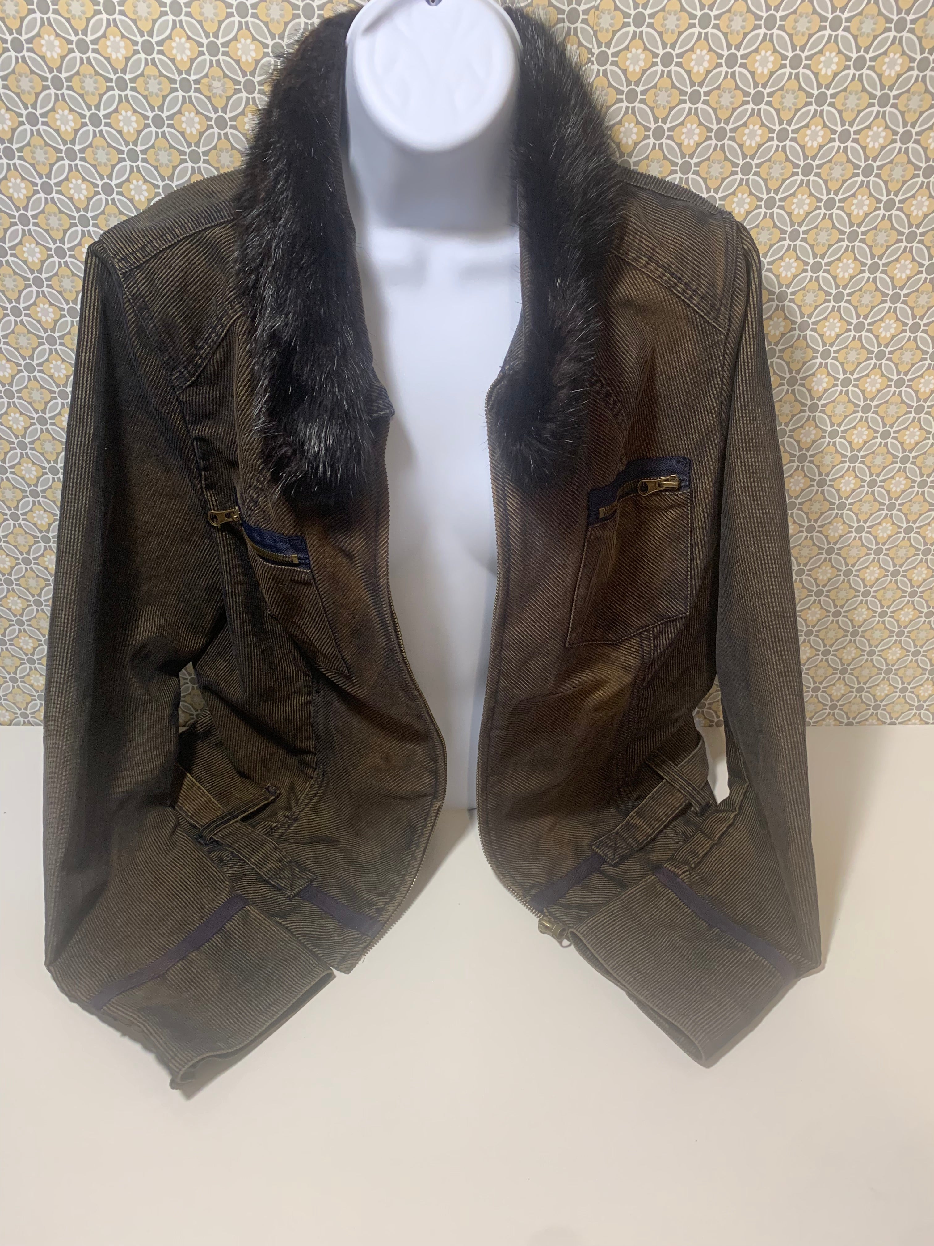 YUK KA CLOTHING CORDUROY FAUX FUR COLLARED JACKET - Consigned with VARDO Vintage & Valuables vvvardo.ca