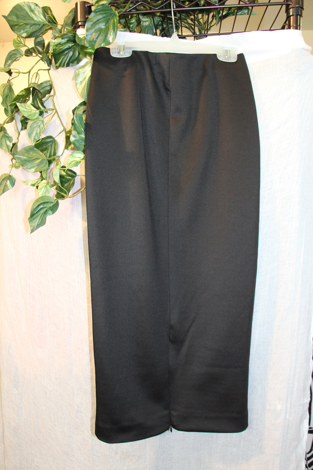 Size S Suzy Shier Black Stretchy Elastic Waist Pencil Skirt