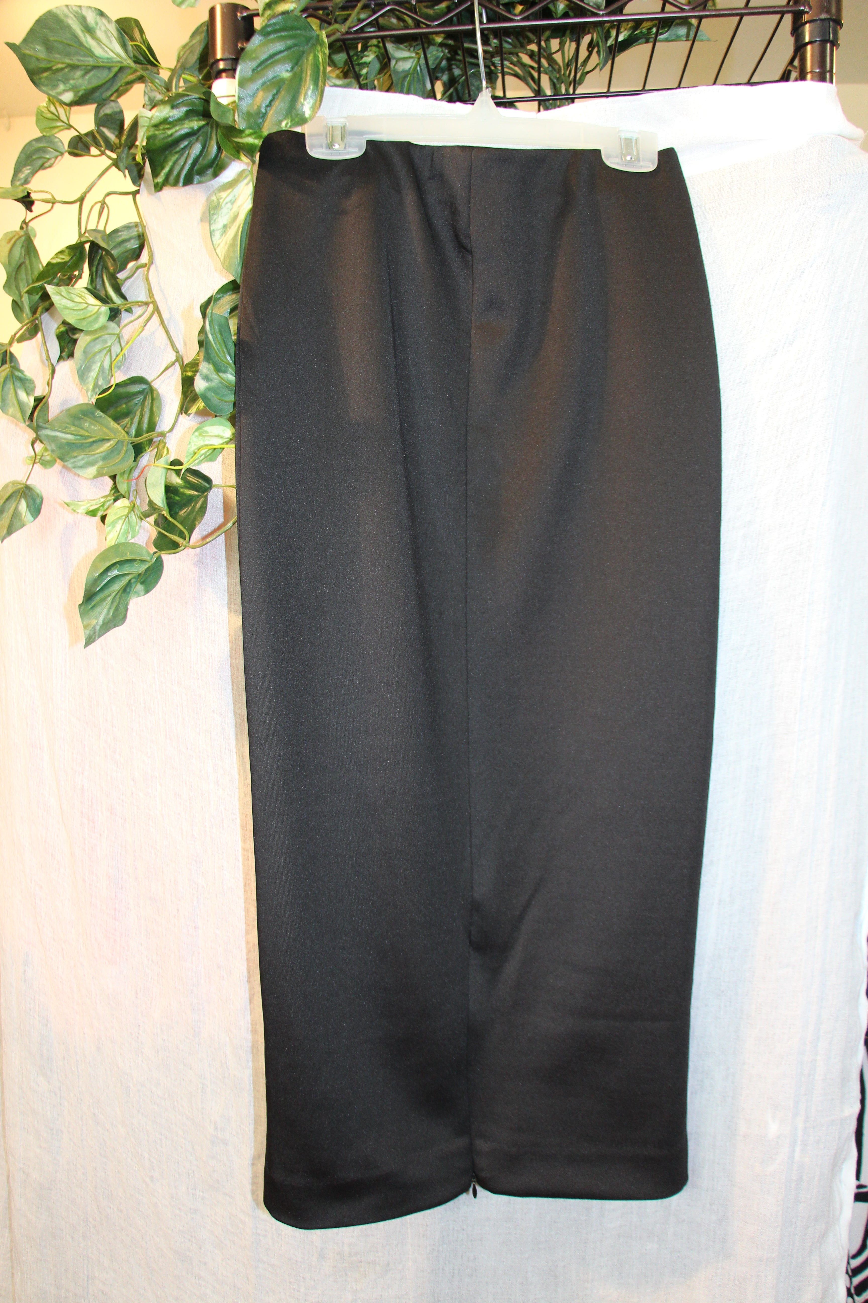 Size S Suzy Shier Black Stretchy Elastic Waist Pencil Skirt