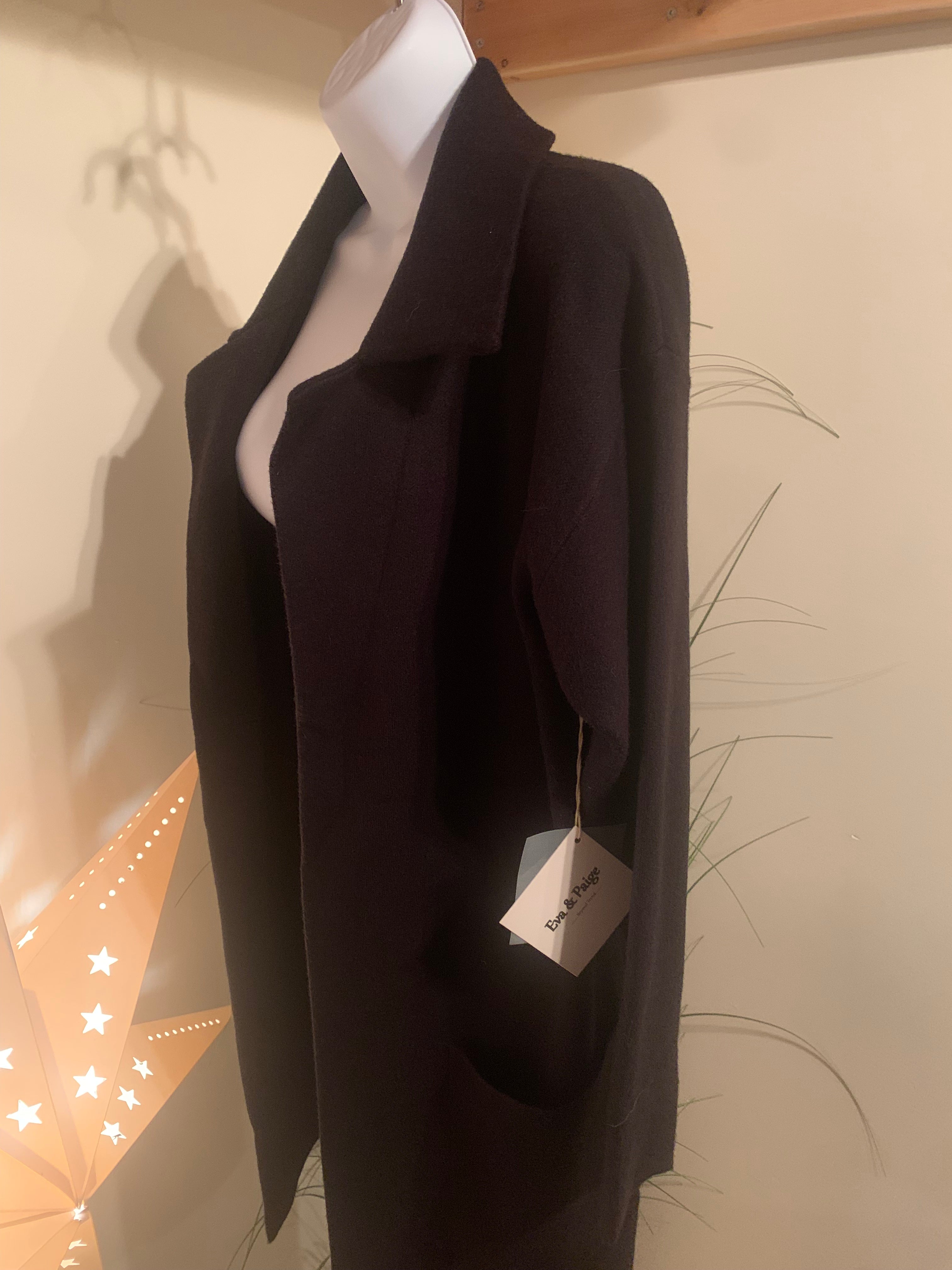 EVA & PAIGE BLAZER - Consigned with VARDO Vintage & Valuables vvvardo.ca