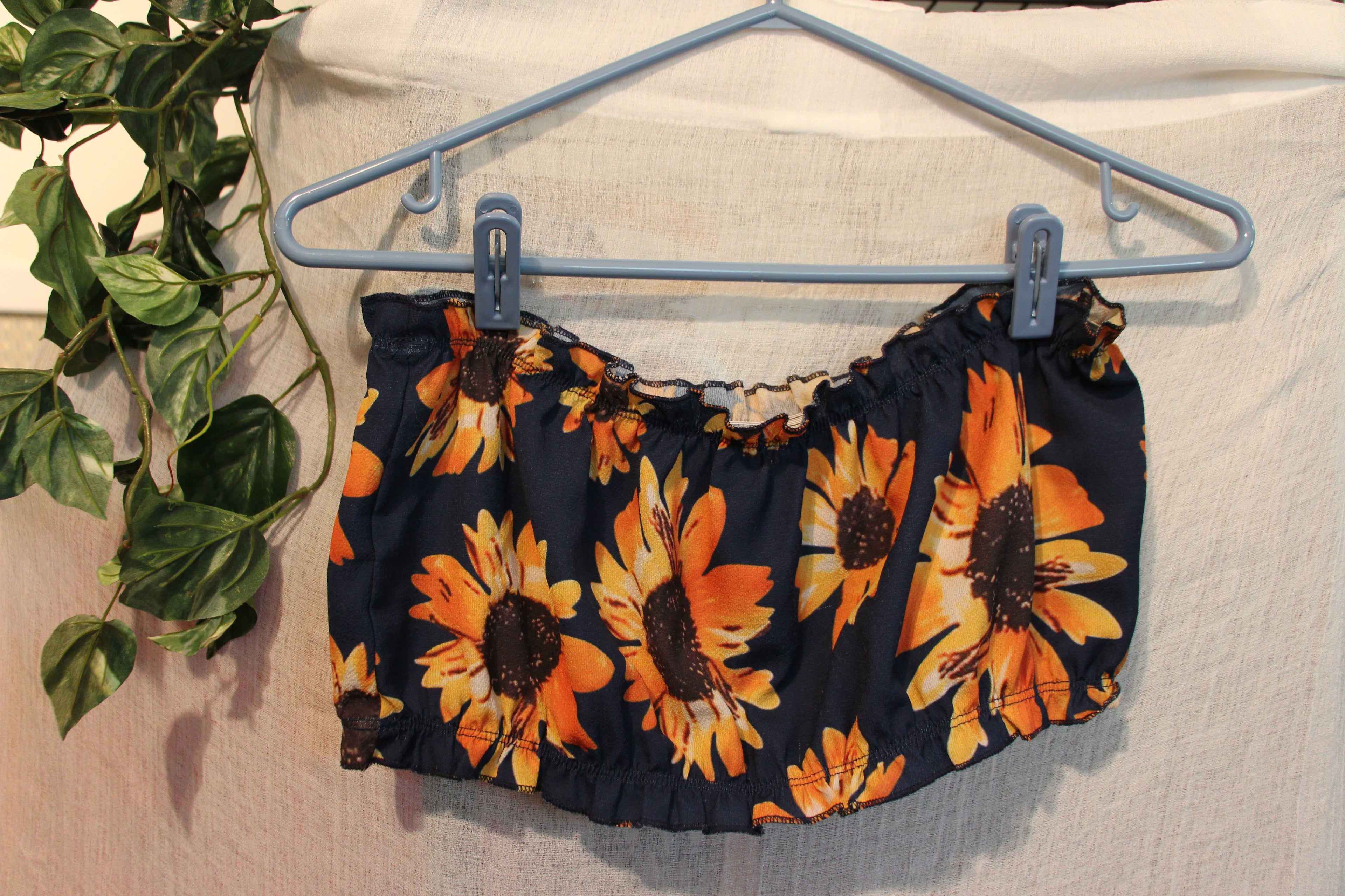 Size XL Zaful Floral Ruffle Halter Top Bandeau
