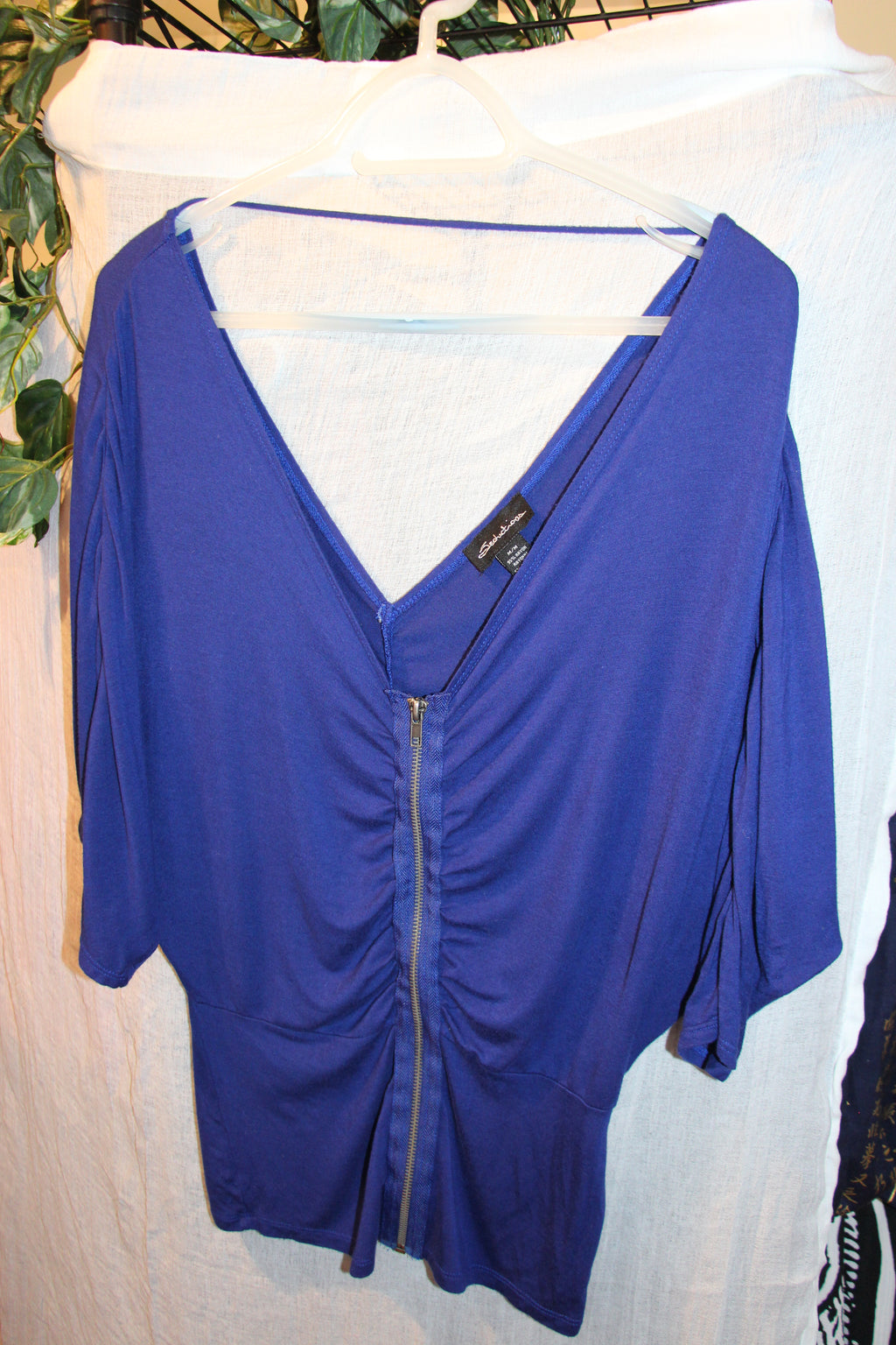 Size M Seductions %95 Rayon Zipper Front Stretchy Blue 3/4 Sleeve Blouse