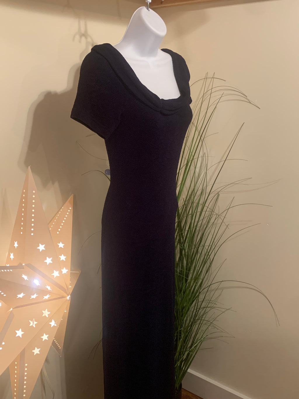 JOSEPH RIBKOFF PARTY DRESS - Consigned with VARDO Vintage & Valuables vvvardo.ca