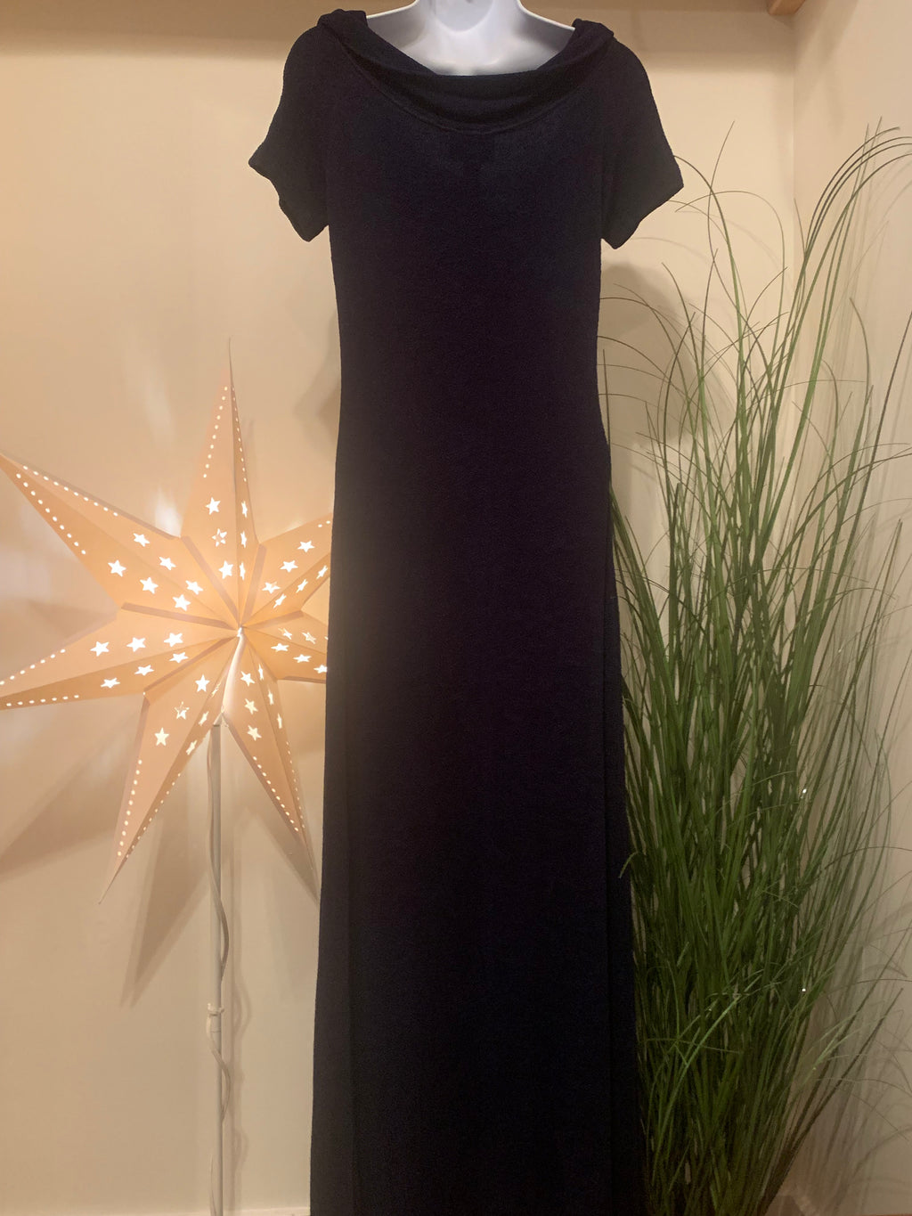 JOSEPH RIBKOFF PARTY DRESS - Consigned with VARDO Vintage & Valuables vvvardo.ca