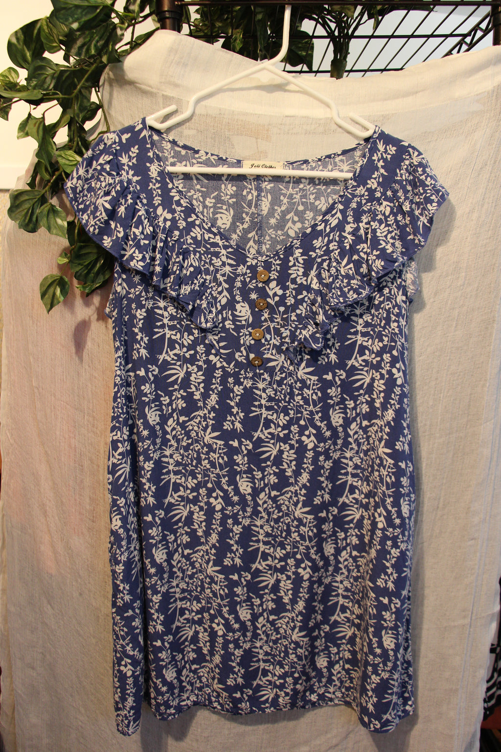 Size M Joli Clothes Vancouver 100% Rayon Blue Floral Ruffled Short Sleeve Dress