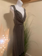MAX STUDIO DRESS - Consigned with VARDO Vintage & Valuables vvvardo.ca