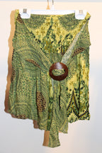 Size XS/S 100% Rayon Boho Mini Skirts with XL Coconut Buckle for Belt Consignment