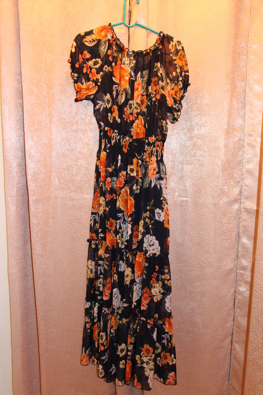 Consignment boutique Size 14W Kate-Lily Off the Shoulder Short Sleeve Black Maxi Dress with Floral Print