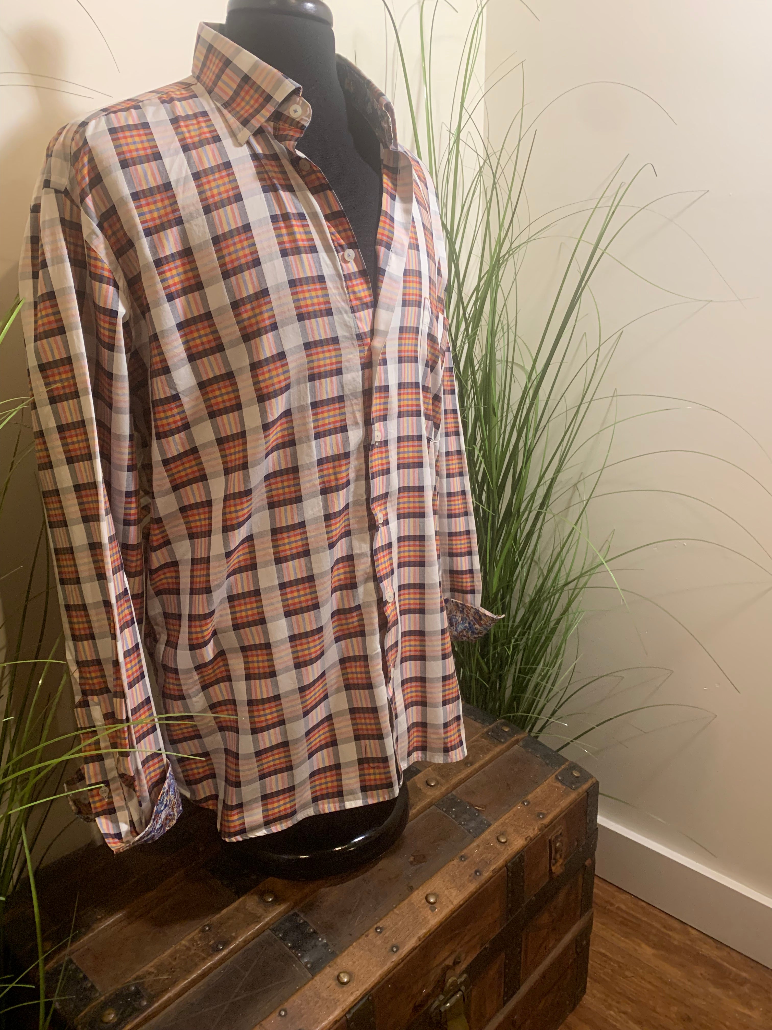 LIPSON SPORT PLAID DRESS SHIRT - Consigned with VARDO Vintage & Valuables vvvardo.ca
