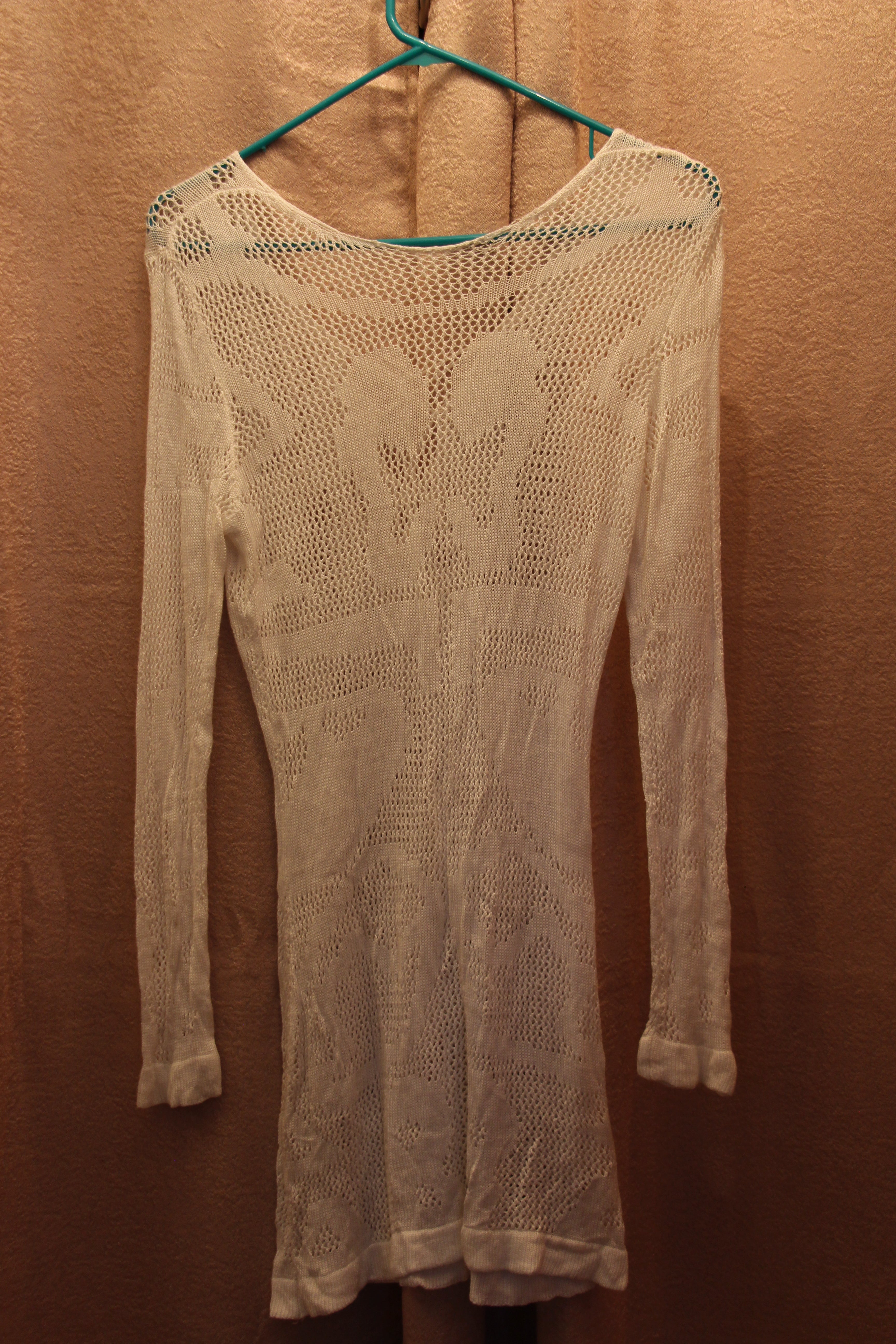 Size XS/S Knit Long Sleeve White Fitted Dress