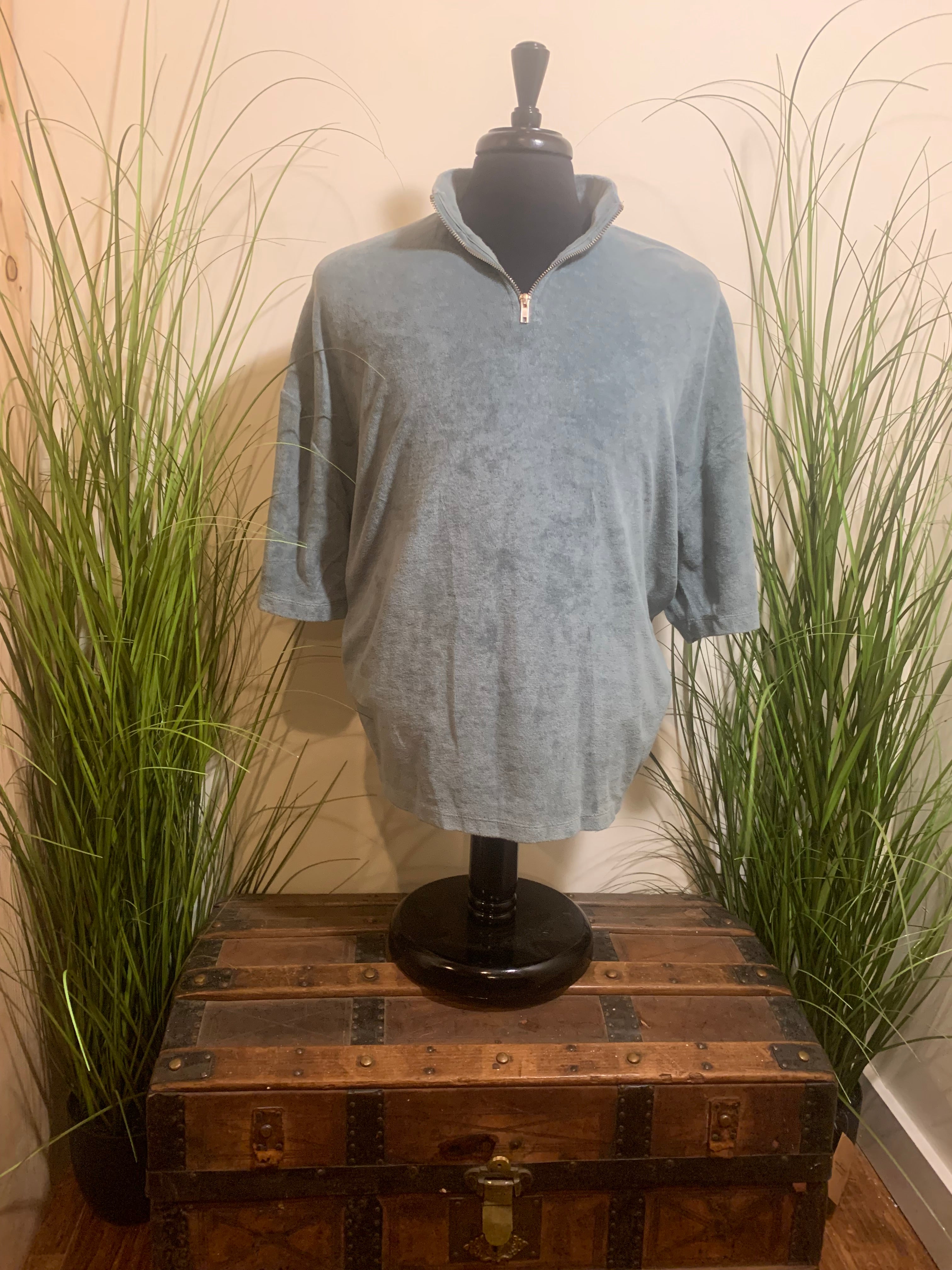 ASOS DESIGN VELOUR T_SHIRT - Consigned with VARDO Vintage & Valuables vvvardo.ca