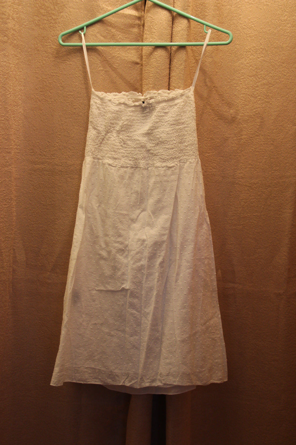 A consignment boutique white sleeveless spaghetti-strap dress with a smocked bodice and gathered skirt, Size S Seduction Fashion White 100% Cotton Strapless Top Mini Dress