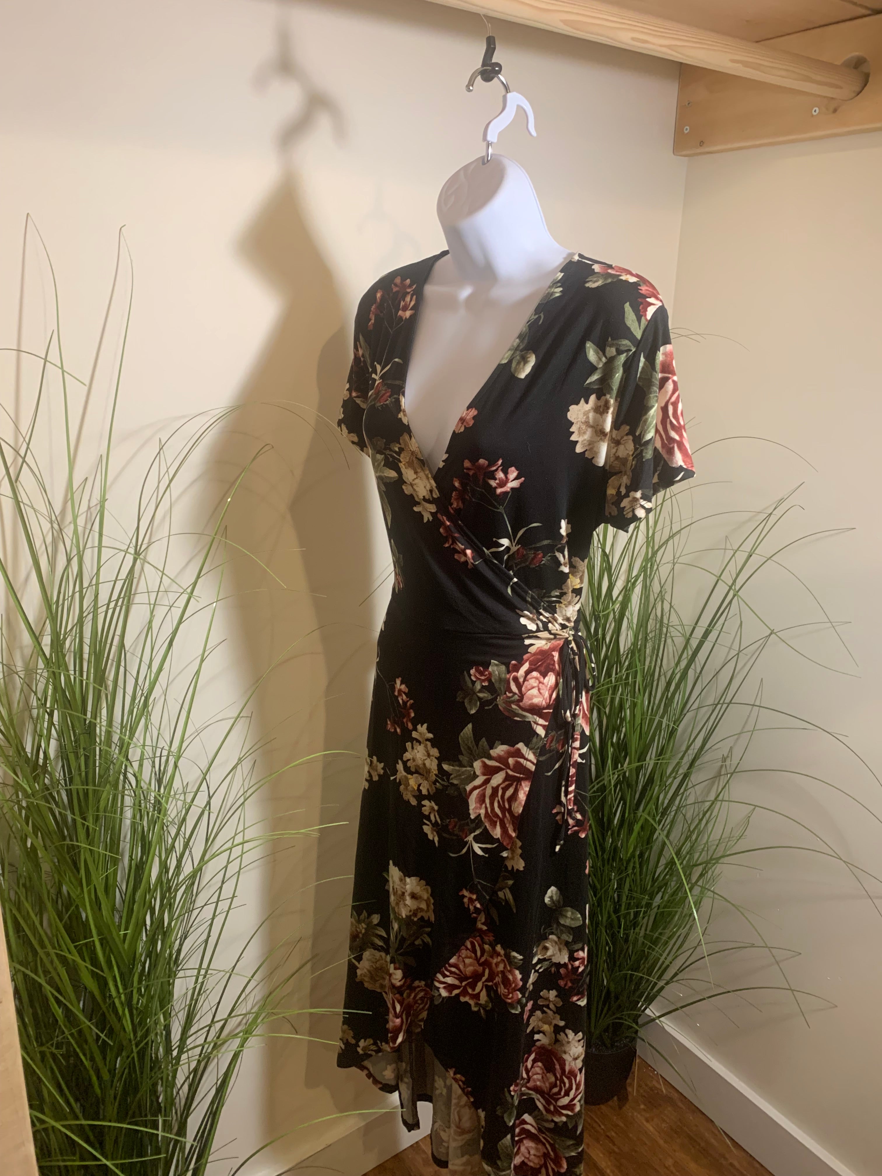 ECLIPSE WRAP AROUND FLORAL DRESS - Consigned with VARDO Vintage & Valuables vvvardo.ca