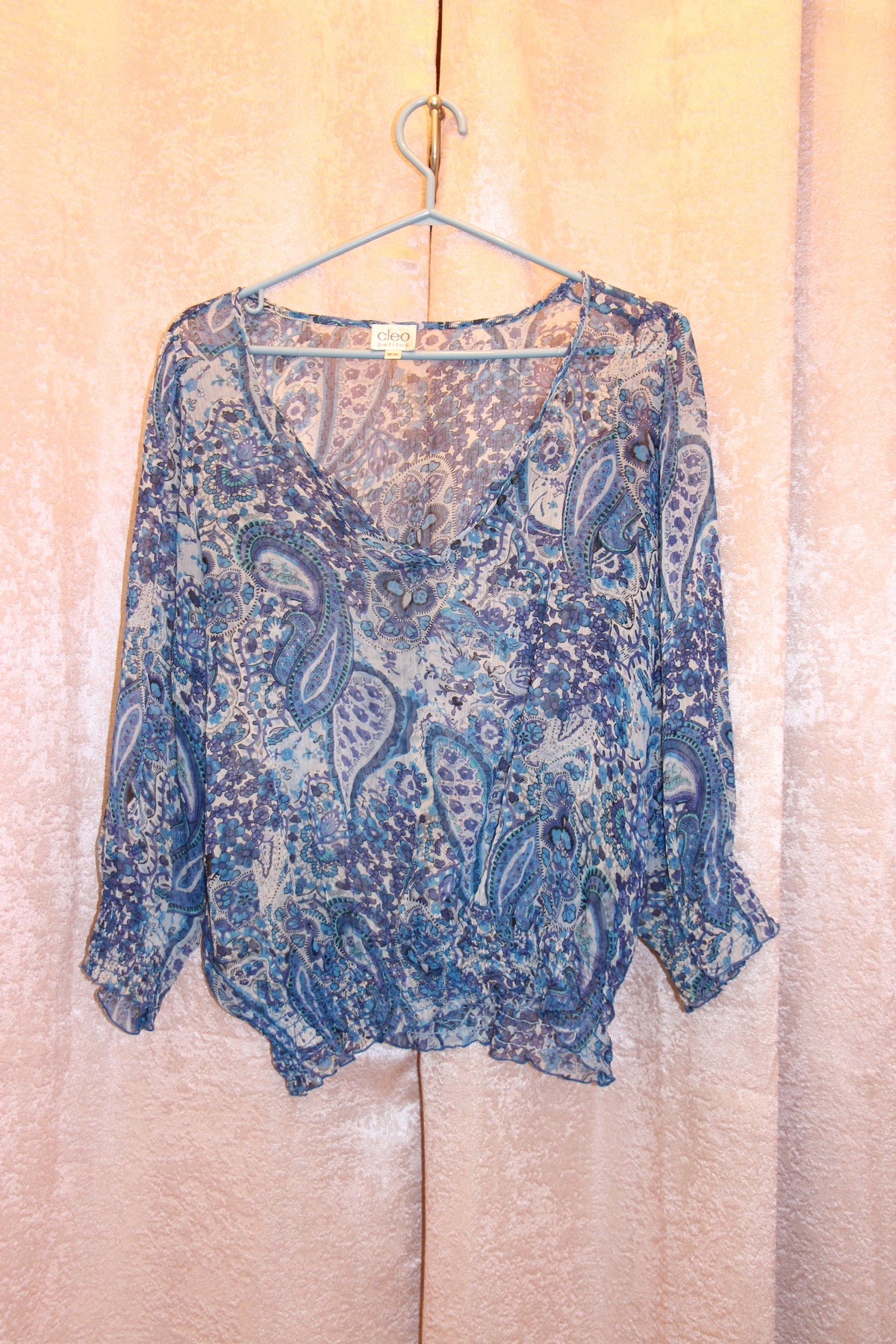 Size M Cleo Petites Long Sleeve Floral Sheer Blouse Consignment