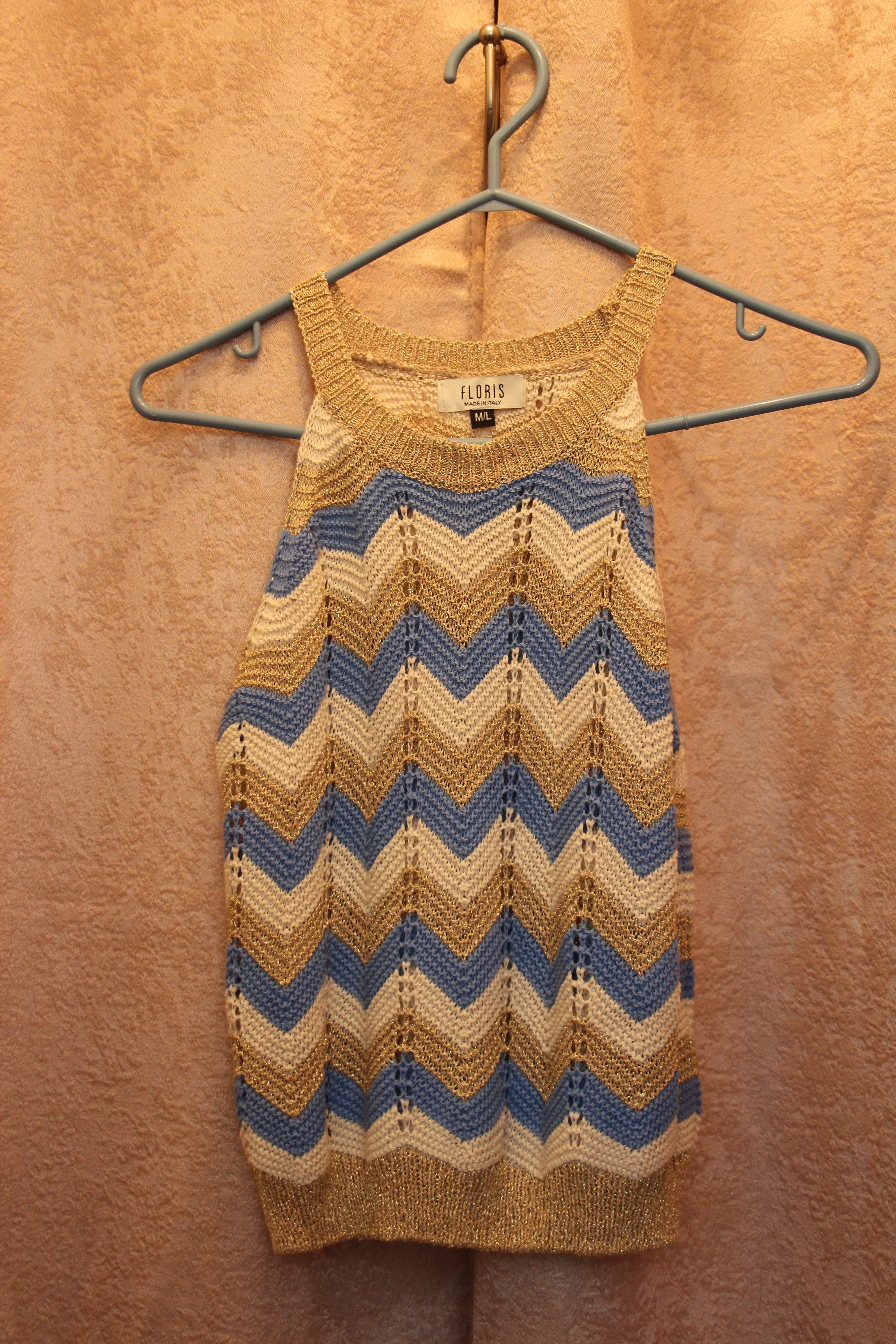 Size M/L Floris Knit Sleeveless Chevron Top Consignment