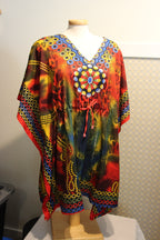Ace Fashion Multicolor Multipattern Tunic with Gold Flecks Around Collar consignment