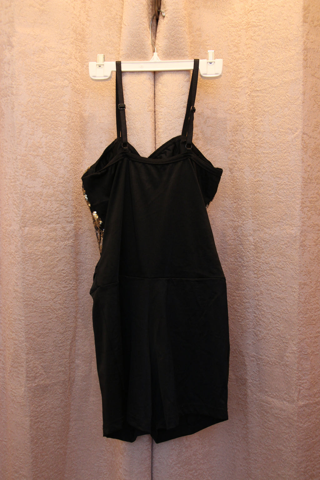 Size M Costume Gallery Adjustable Spaghetti Strap Gold/Silver Sequins Black Stretch Romper