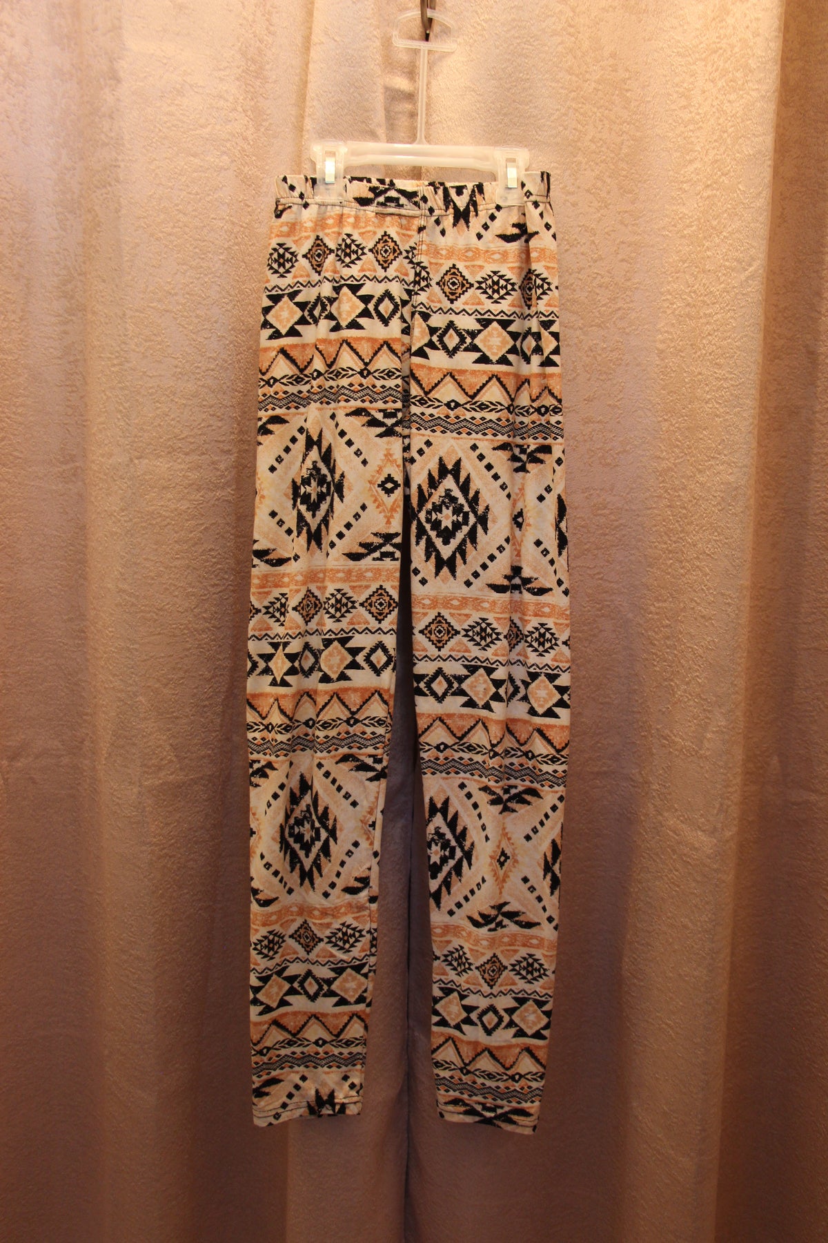 One Size hot Kiss Aztec Geometric Pattern Fitted leggings on Consignment