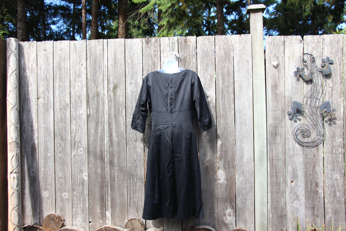 Size 12 Vintage Gant Black Formal Dress