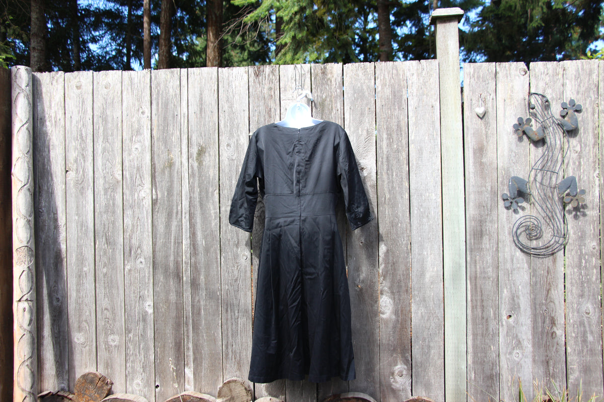 Size 12 Vintage Gant Black Formal Dress