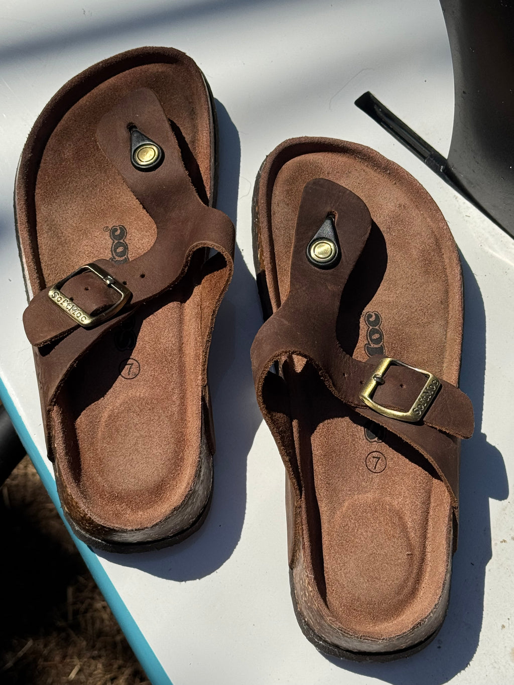 Leather Sandals- Consigned with VARDO Vintage & Valuables vvvardo.ca