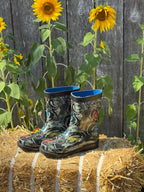 RAIN-BOOTS fun print for kids- Consigned with VARDO Vintage & Valuables vvvardo.ca