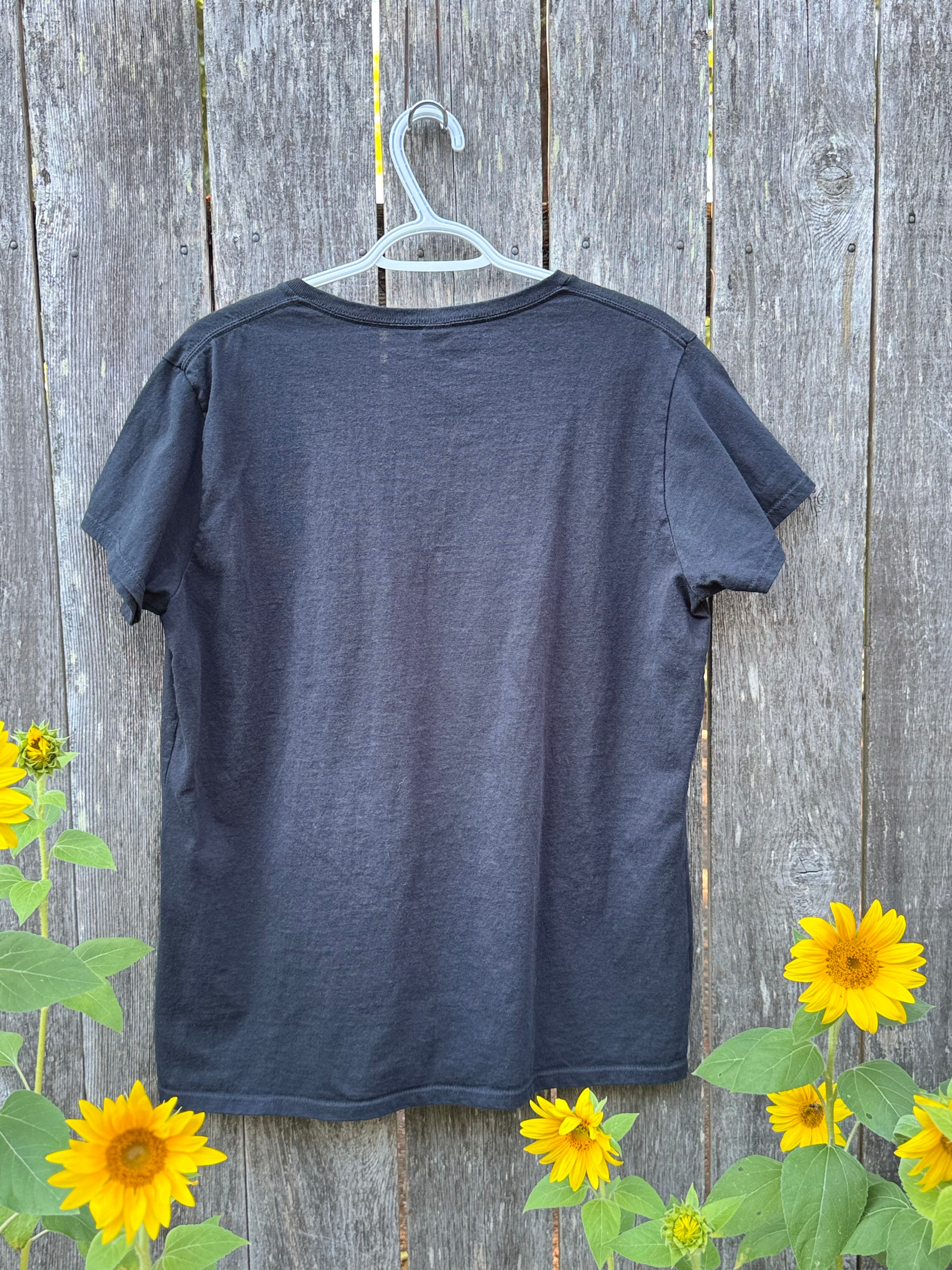 V-neck Hot Rod T-Shirt- Consigned with VARDO Vintage & Valuables vvvardo.ca