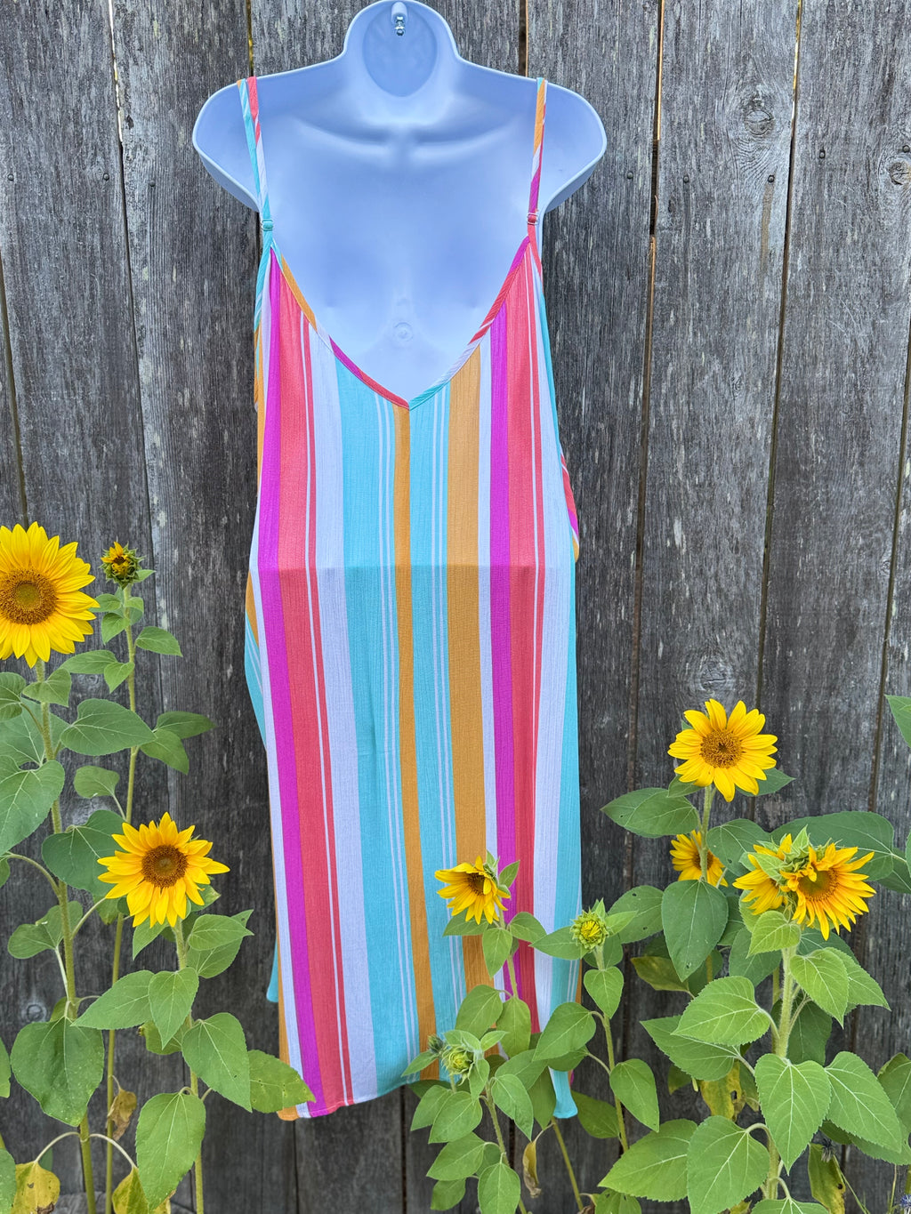 BODY GLOVE cover- Up- Consigned with VARDO Vintage & Valuables vvvardo.ca