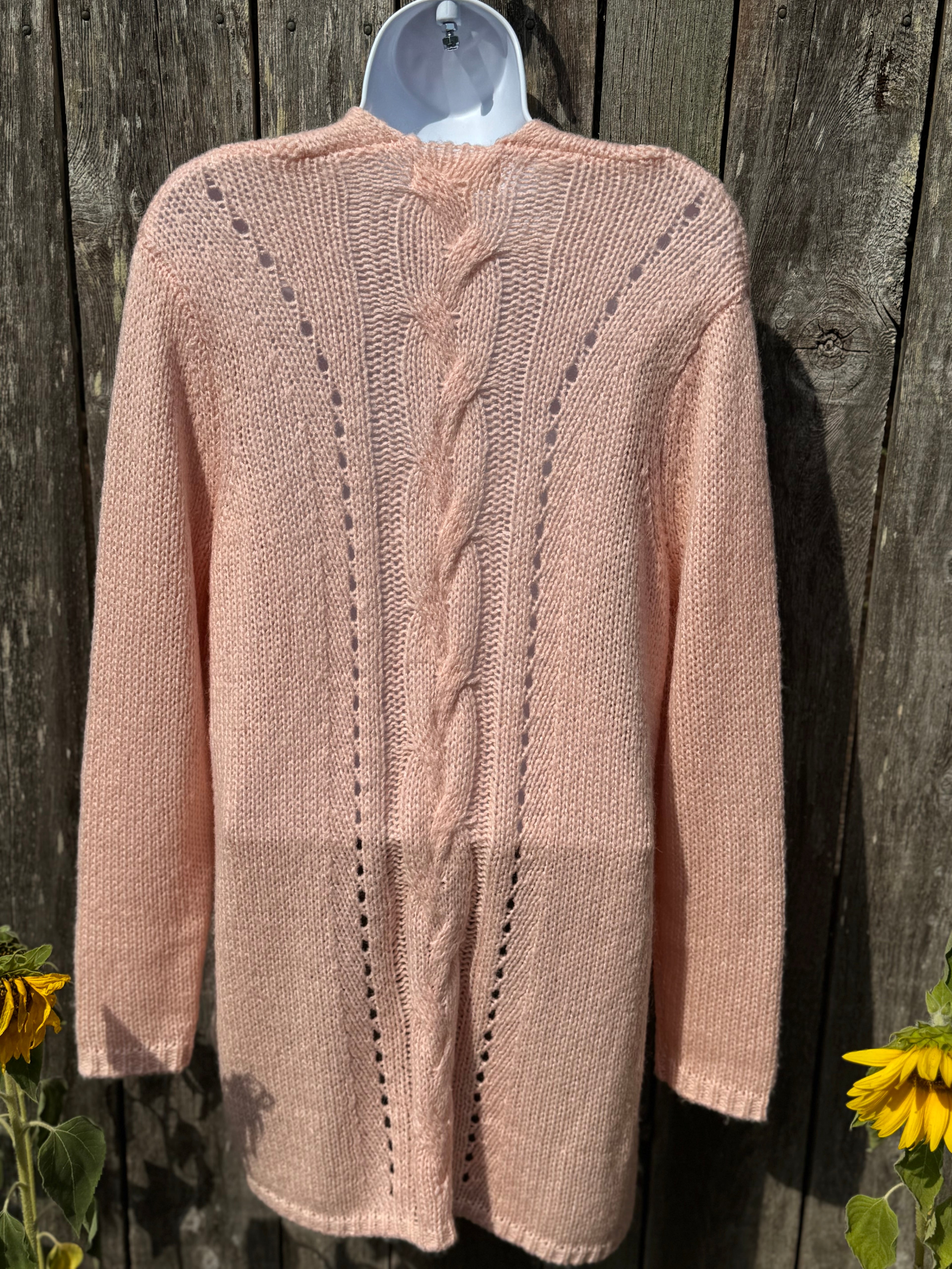 COTTON COUNTRY cardigan sweater- Consigned with VARDO Vintage & Valuables vvvardo.ca