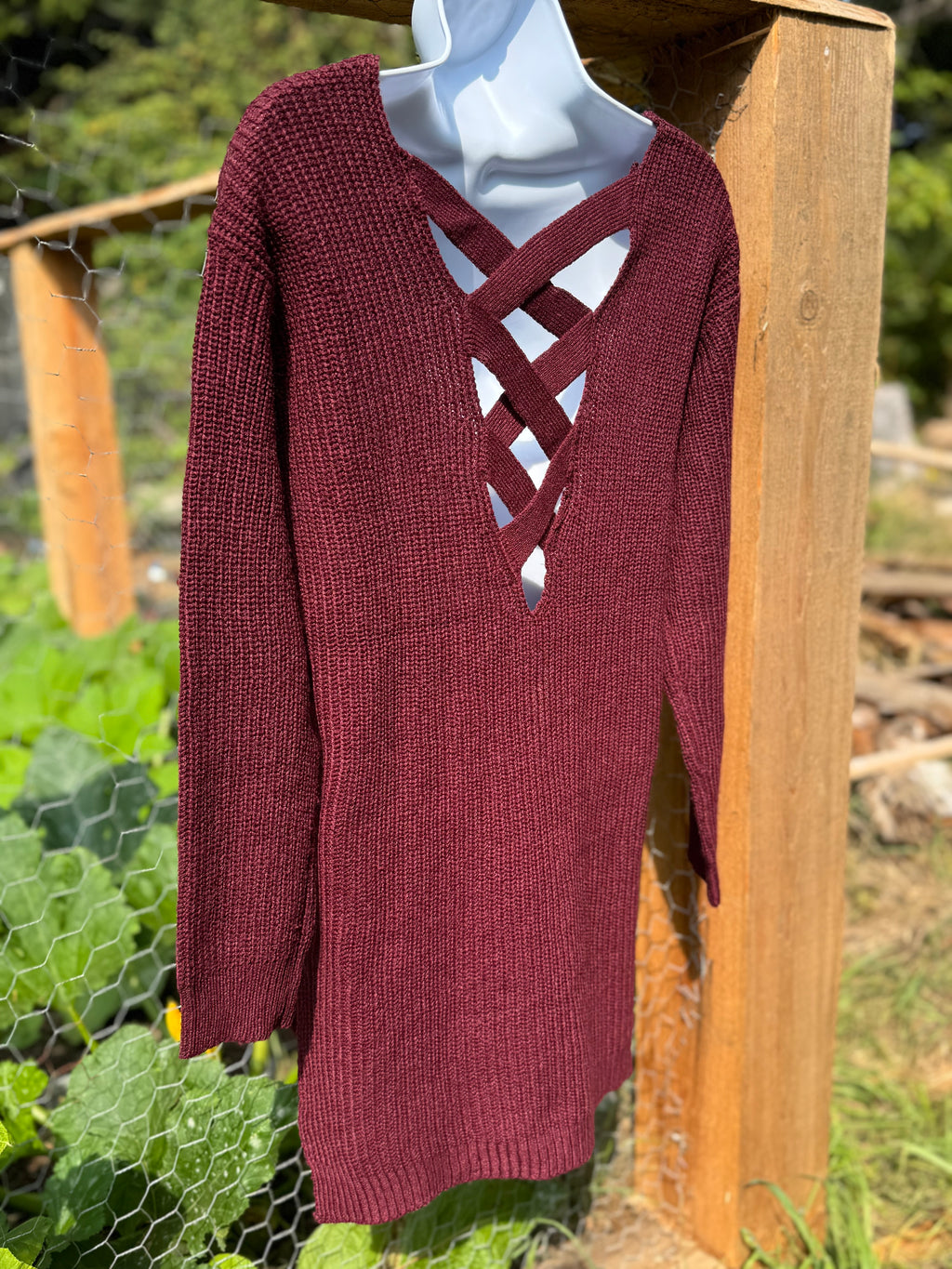 Strappy V-cutout low back sweater- Consigned with VARDO Vintage & Valuables vvvardo.ca