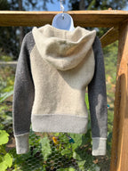 NIKE zip-up sweater hoodie- Consigned with VARDO Vintage & Valuables vvvardo.ca