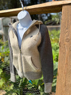 NIKE zip-up sweater hoodie- Consigned with VARDO Vintage & Valuables vvvardo.ca