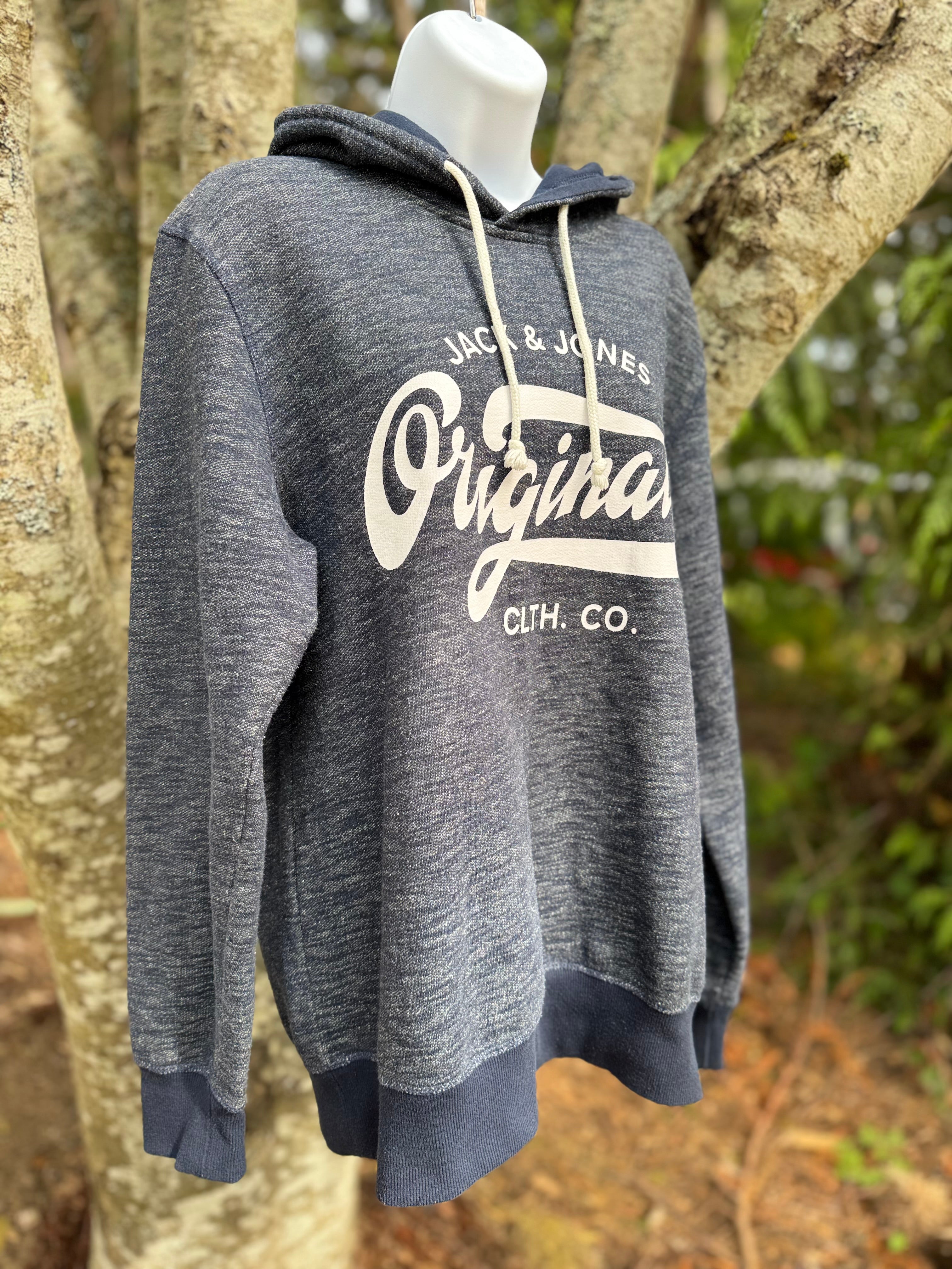 JACK & JONES hoodie- Consigned with VARDO Vintage & Valuables vvvardo.ca