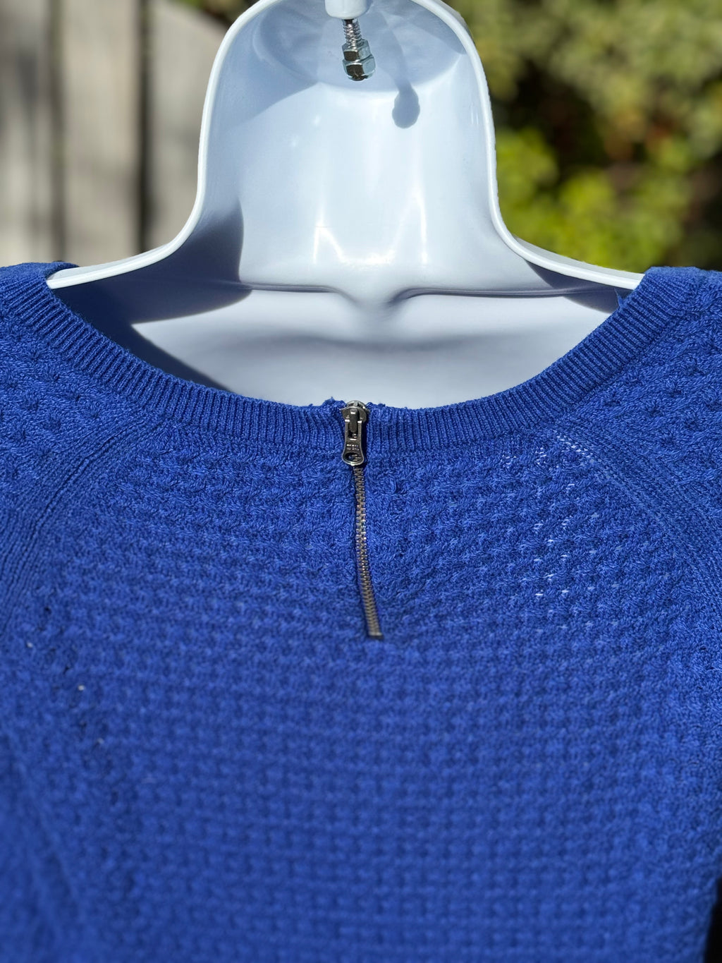 American Eagle Blue Long Sleeve Sweater with Small Zipper on Back- Consigned with VARDO Vintage & Valuables vvvardo.ca