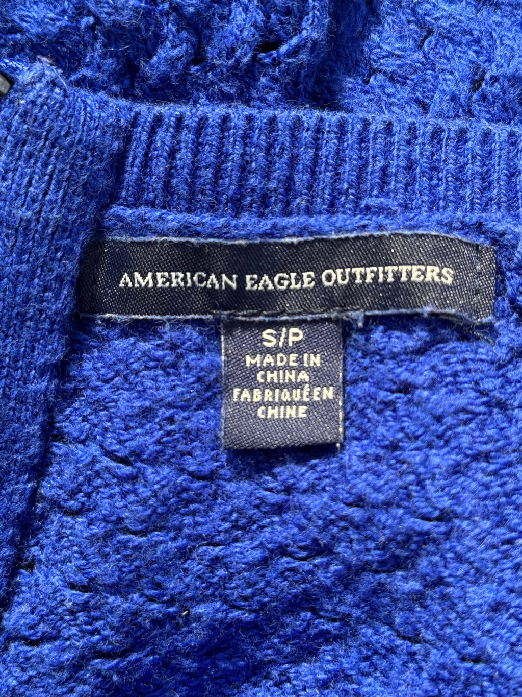 American Eagle Blue Long Sleeve Sweater with Small Zipper on Back- Consigned with VARDO Vintage & Valuables vvvardo.ca