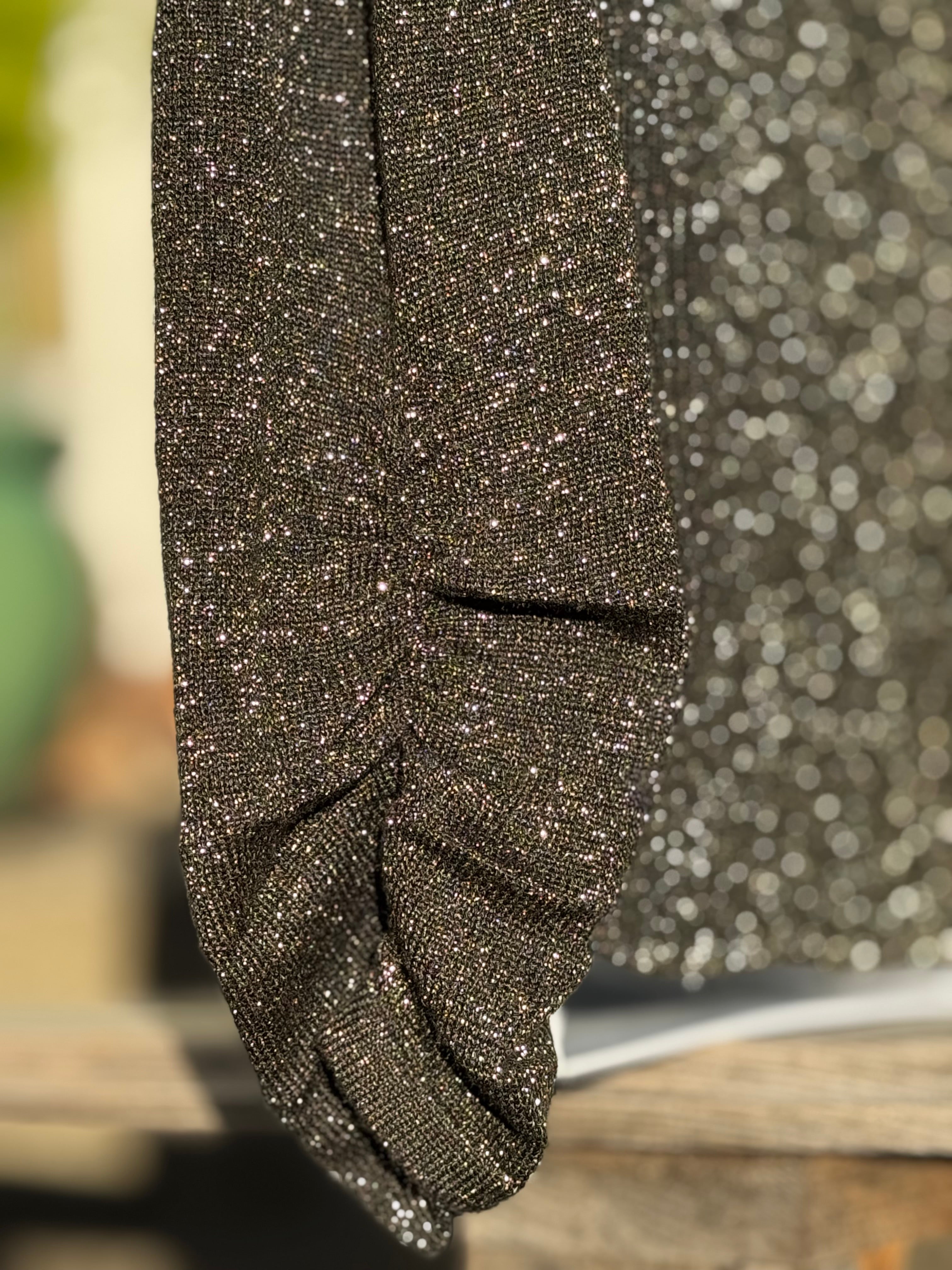 Bianca Nygård Black Cropped Button Up Cardigan with Gold Tinsel- Consigned with VARDO Vintage & Valuables vvvardo.ca