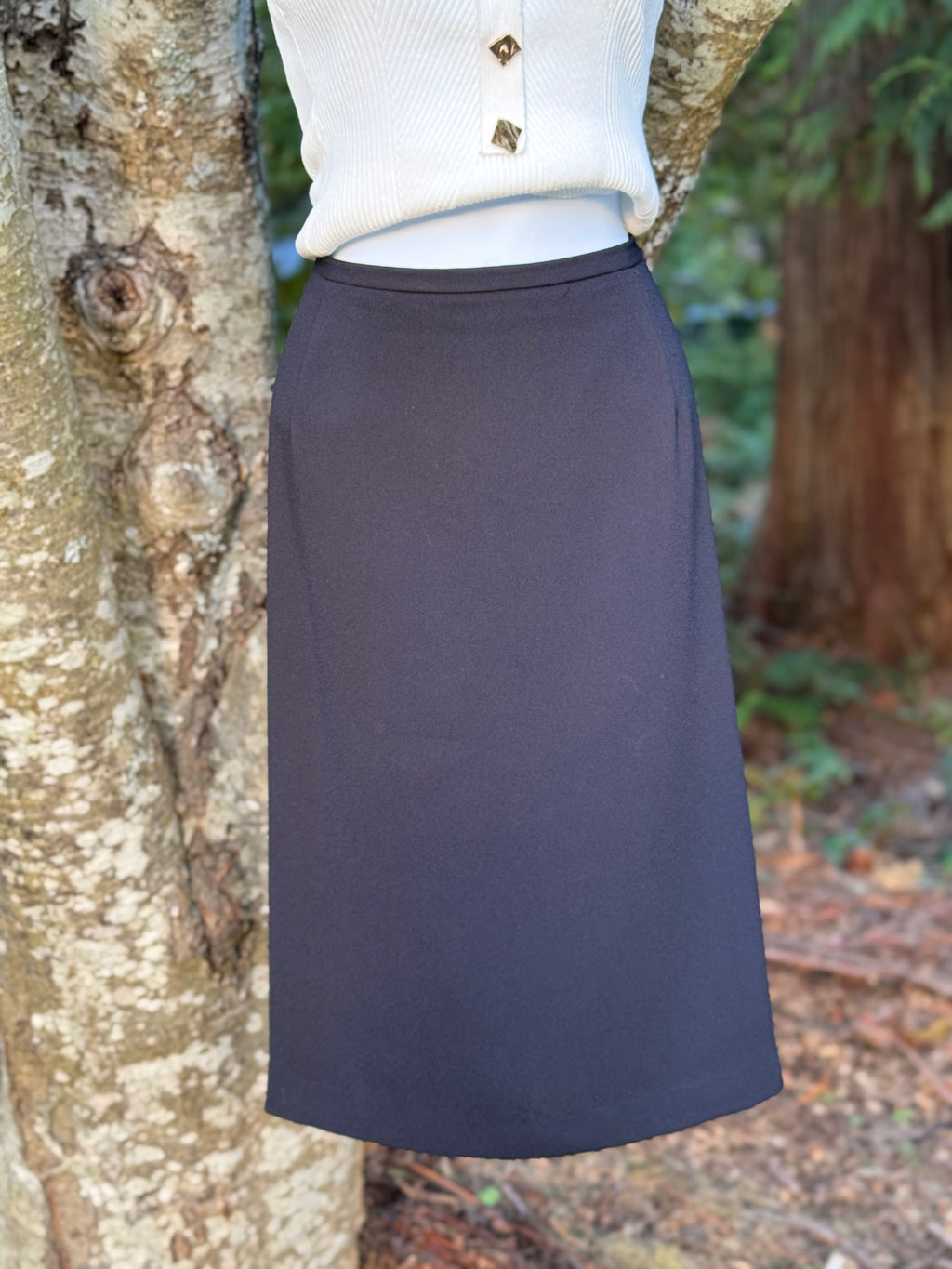 PRINCIPLES sheath skirt- Consigned with VARDO Vintage & Valuables vvvardo.ca