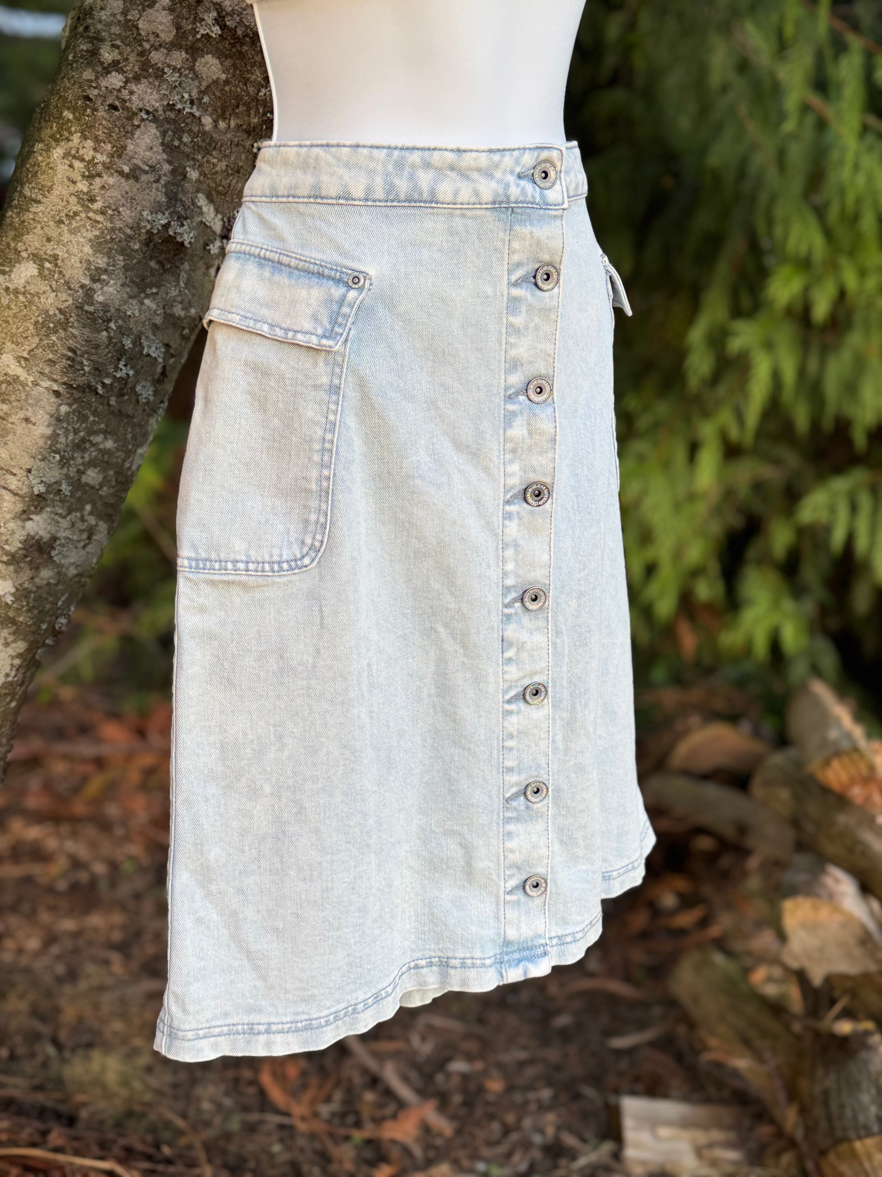 SUPERDRY jean skirt- Consigned with VARDO Vintage & Valuables vvvardo.ca