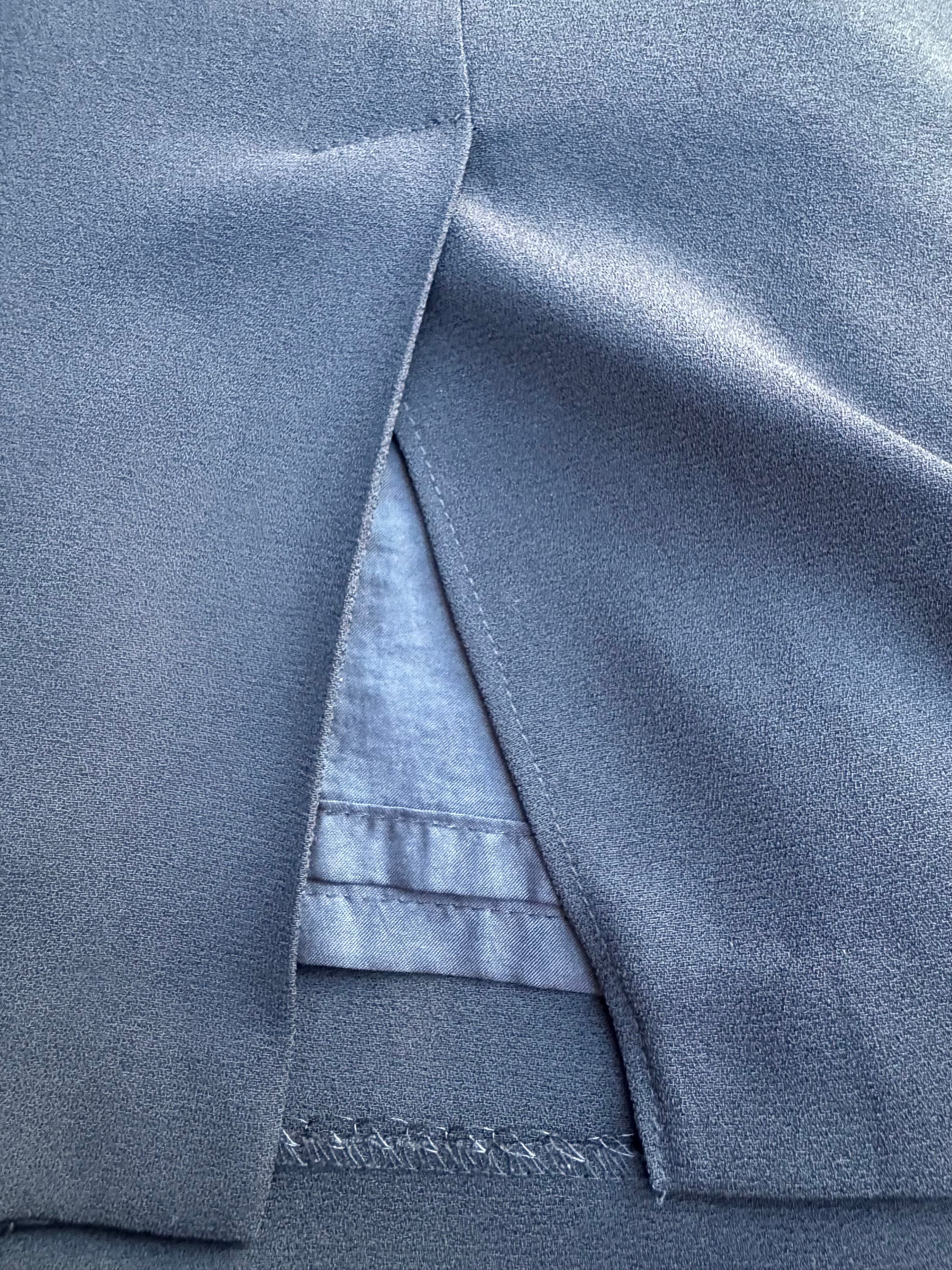 PRINCIPLES sheath skirt- Consigned with VARDO Vintage & Valuables vvvardo.ca