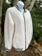 FOREVER 21 sherpa fleece jacket- Consigned with VARDO Vintage & Valuables vvvardo.ca