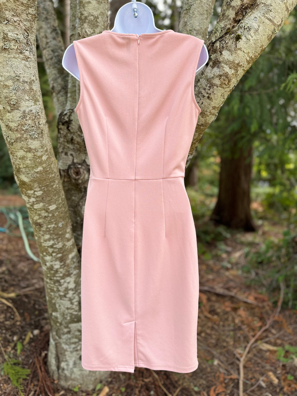 MIUSOL ruched pencil dress- Consigned with VARDO Vintage & Valuables vvvardo.ca