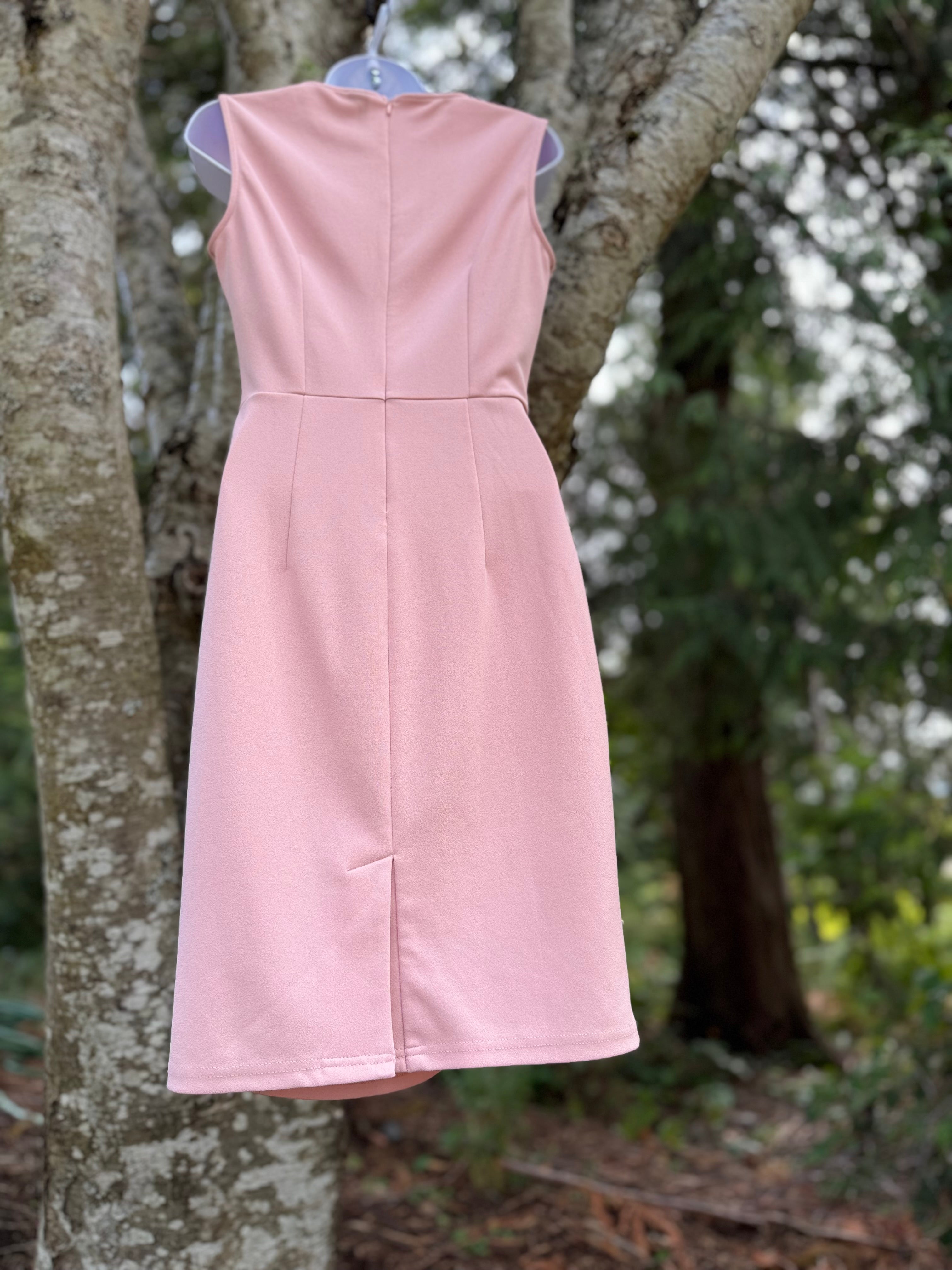 MIUSOL ruched pencil dress- Consigned with VARDO Vintage & Valuables vvvardo.ca