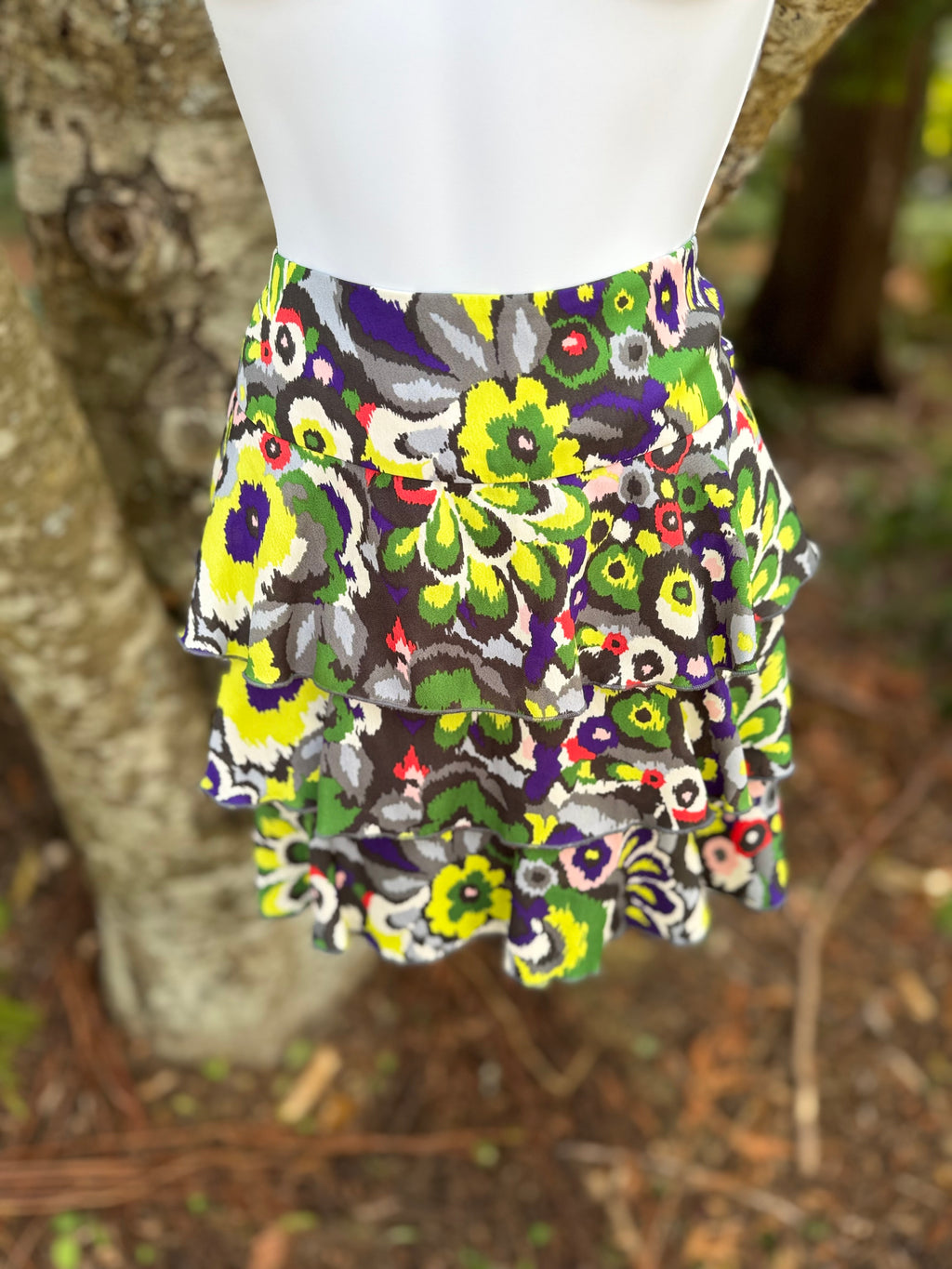 AX ARMANI EXCHANGE ruffled skirt- Consigned with VARDO Vintage & Valuables vvvardo.ca