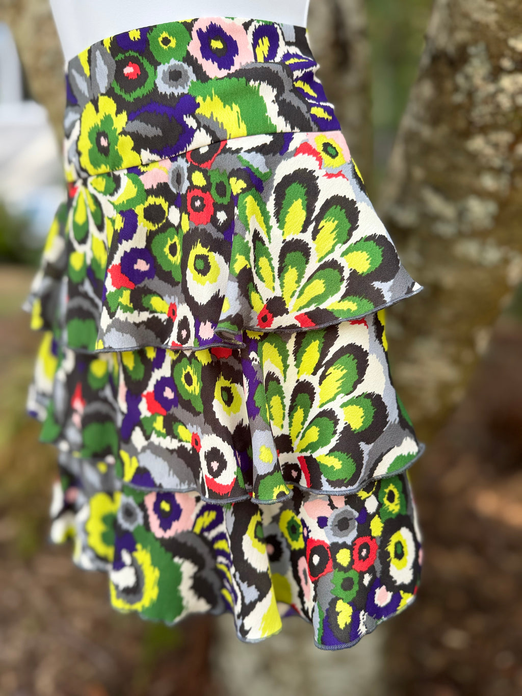 AX ARMANI EXCHANGE ruffled skirt- Consigned with VARDO Vintage & Valuables vvvardo.ca