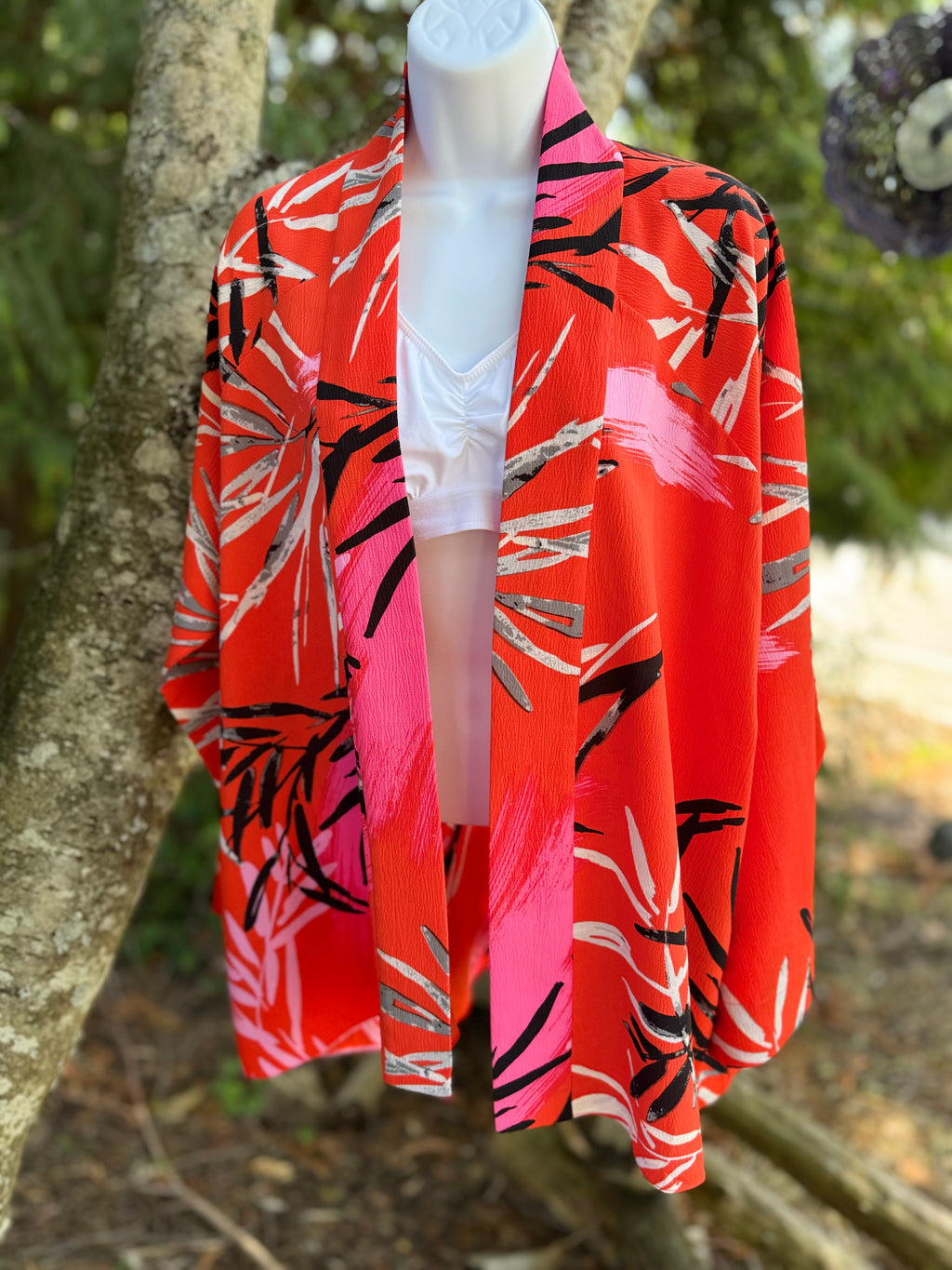 N NATORI kimono style jacket- Consigned with VARDO Vintage & Valuables vvvardo.ca